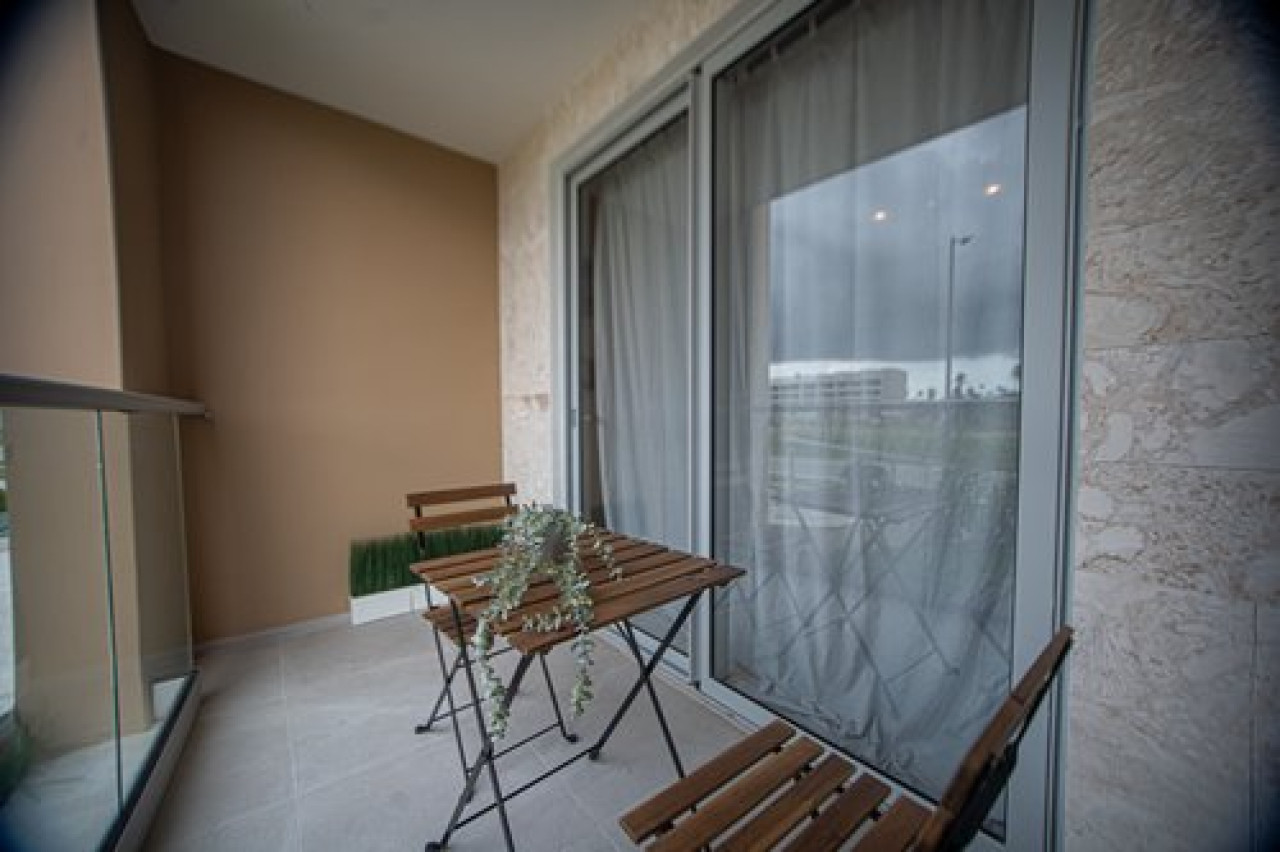 1 BEDROOM APARTMENT ON THE BEACH IN PLAYA NUEVA ROMANA