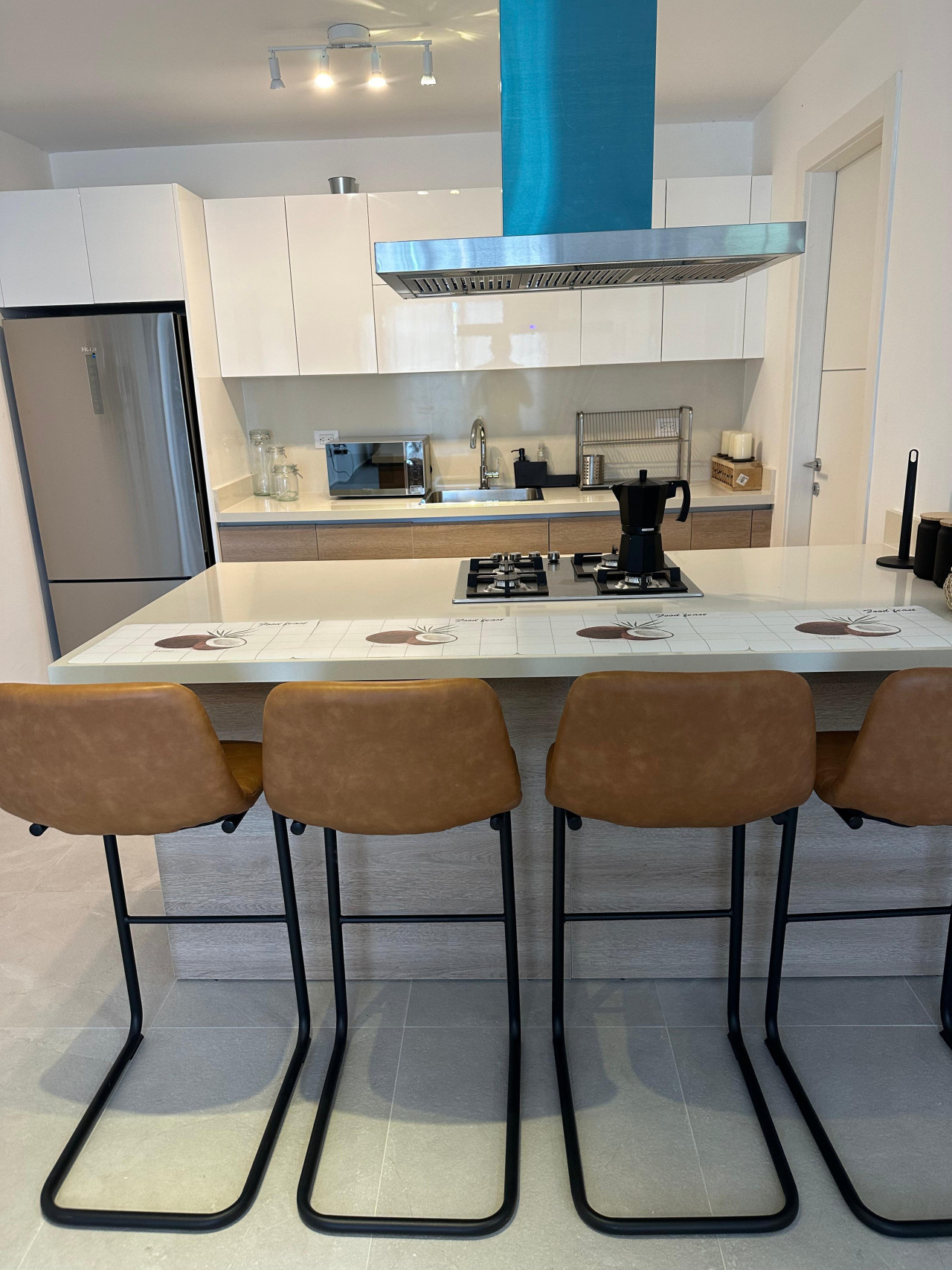 1 BEDROOM APARTMENT ON THE BEACH IN PLAYA NUEVA ROMANA