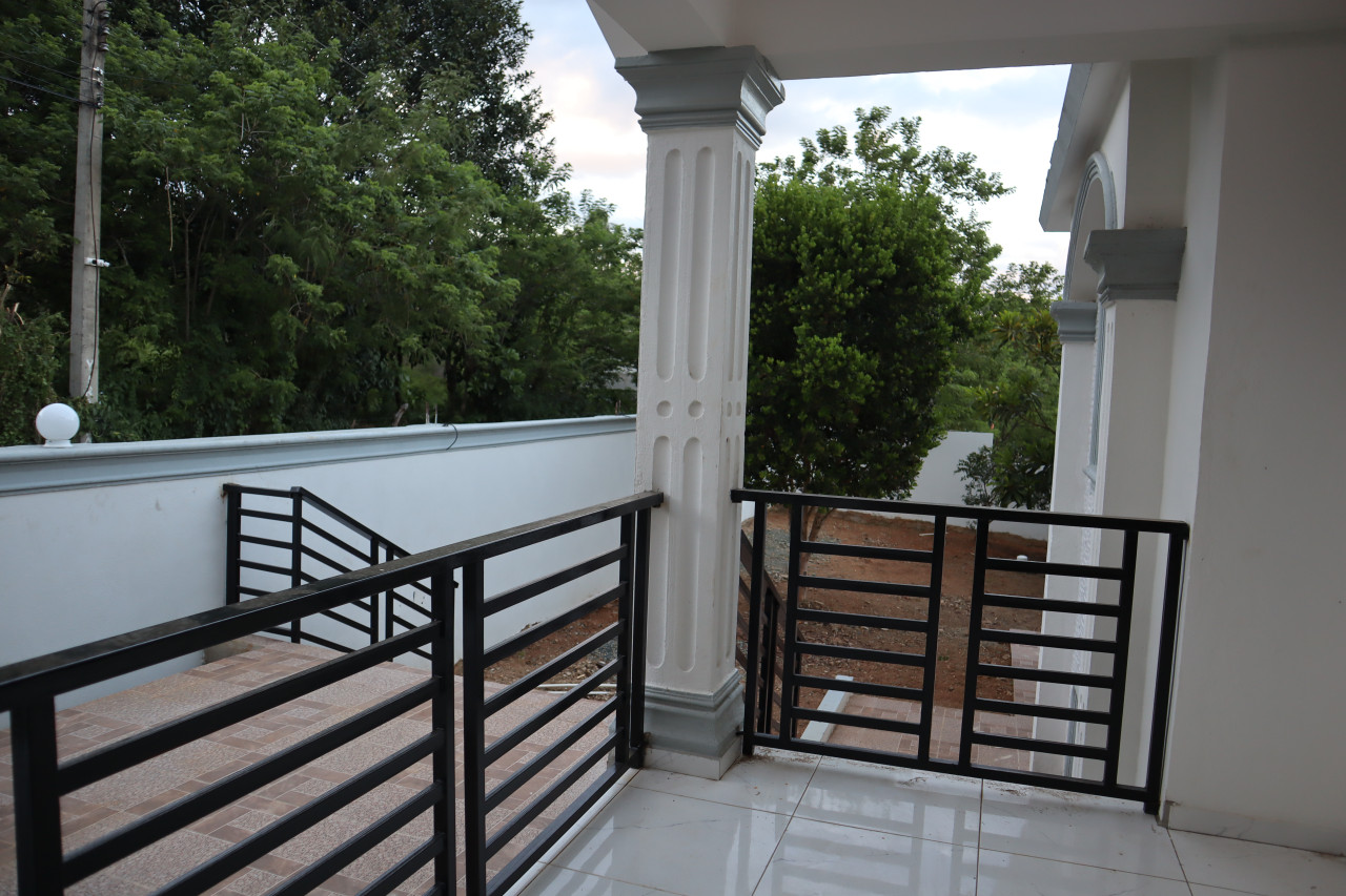 HOUSE FOR SALE IN JARABACOA