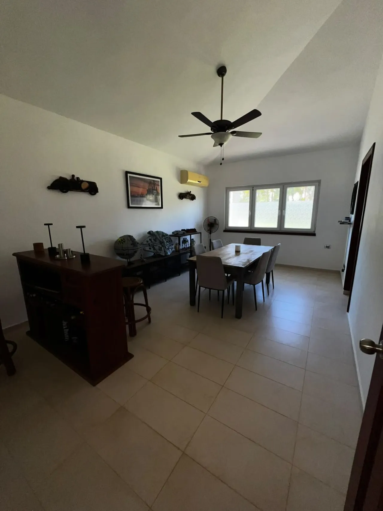 HERMOSA Y ESPACIOSA VILLA CON VISTA AL OCÉANO