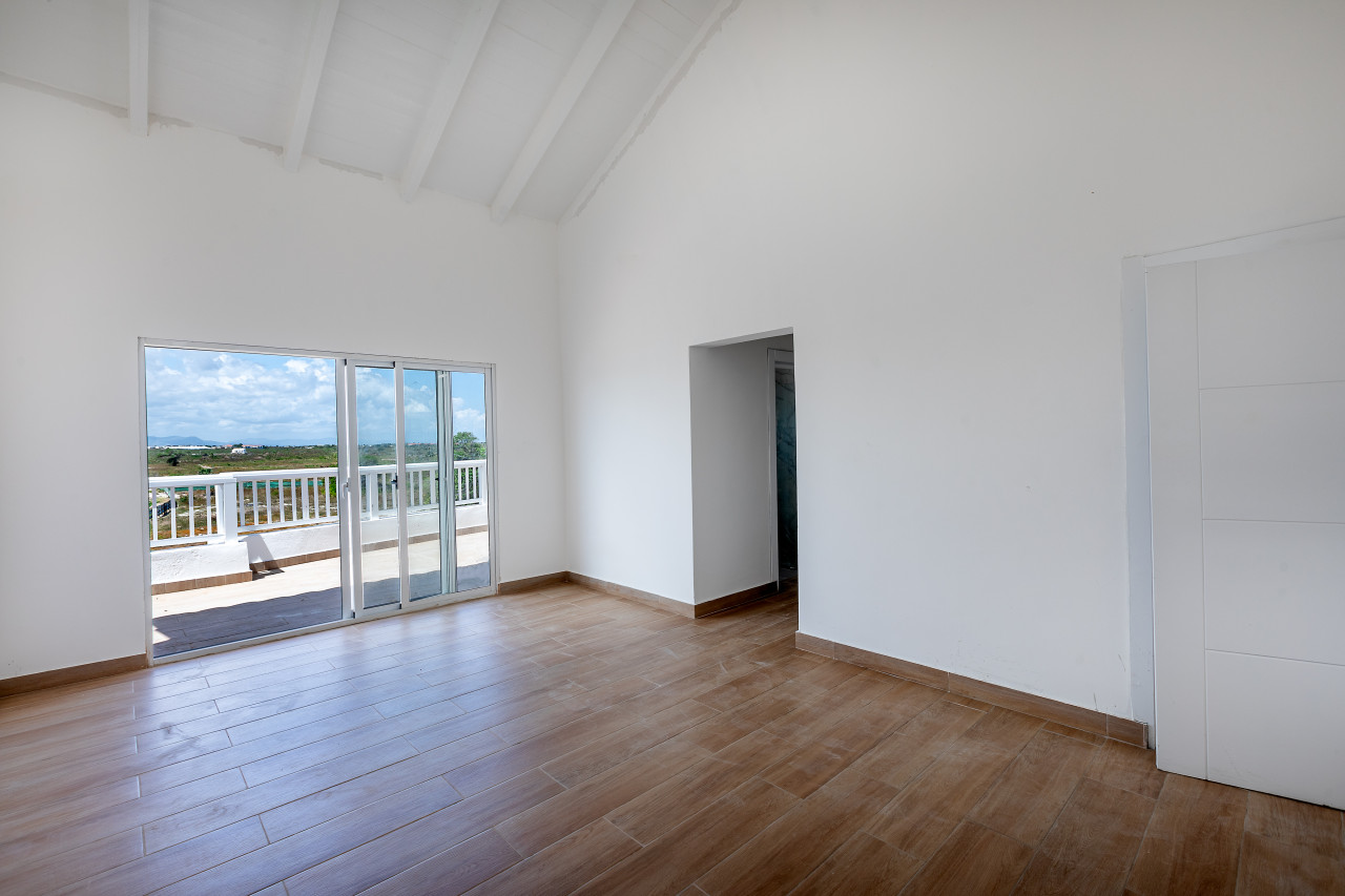 For sale beautiful penthouse in white sands