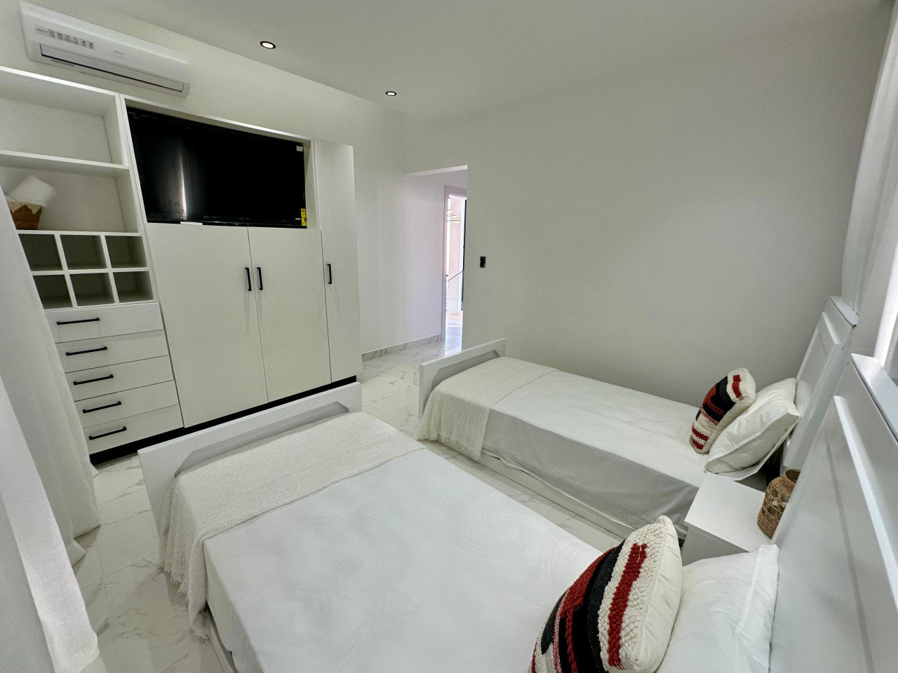 For sale beautiful 3 bedroom villa in Bavaro Punta Cana Dominican Republic