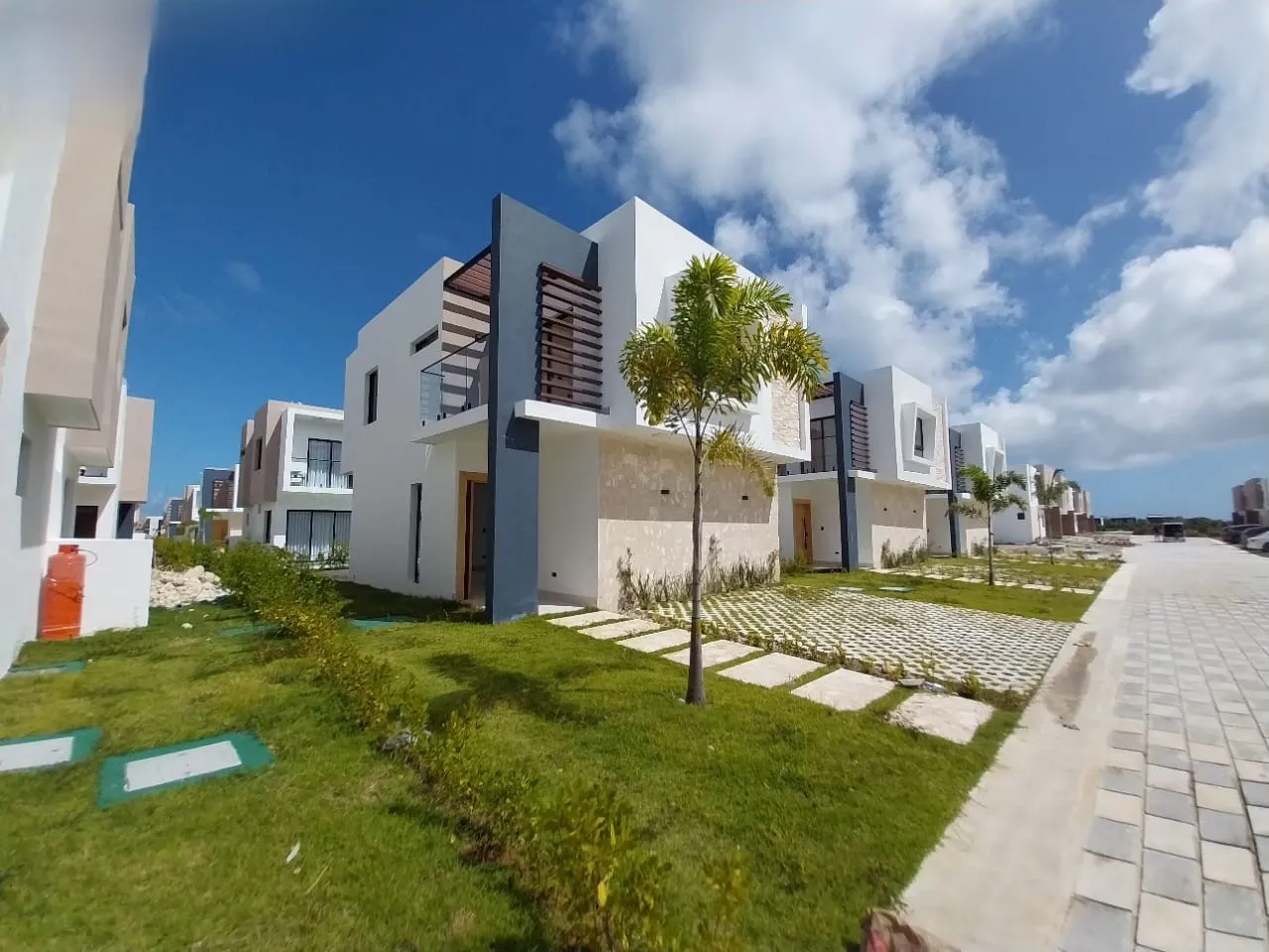 For Sale Luxury 3-bedroom Villas in Vista Cana – Bávaro Punta Cana Dominican Republic