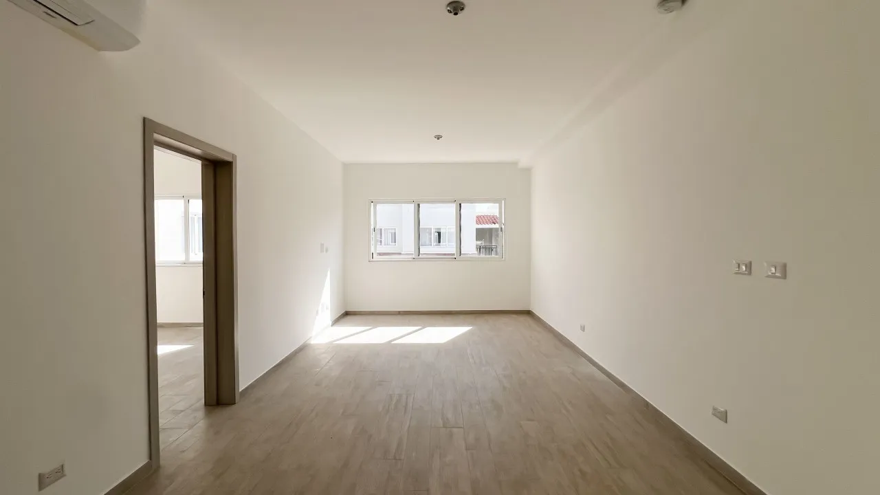 Apartamento en venta ubicado en el centro de Bávaro, a pocos pasos de la playa, en Punta Cana, República Dominicana.