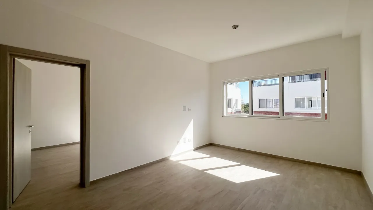 Apartamento en venta ubicado en el centro de Bávaro, a pocos pasos de la playa, en Punta Cana, República Dominicana.