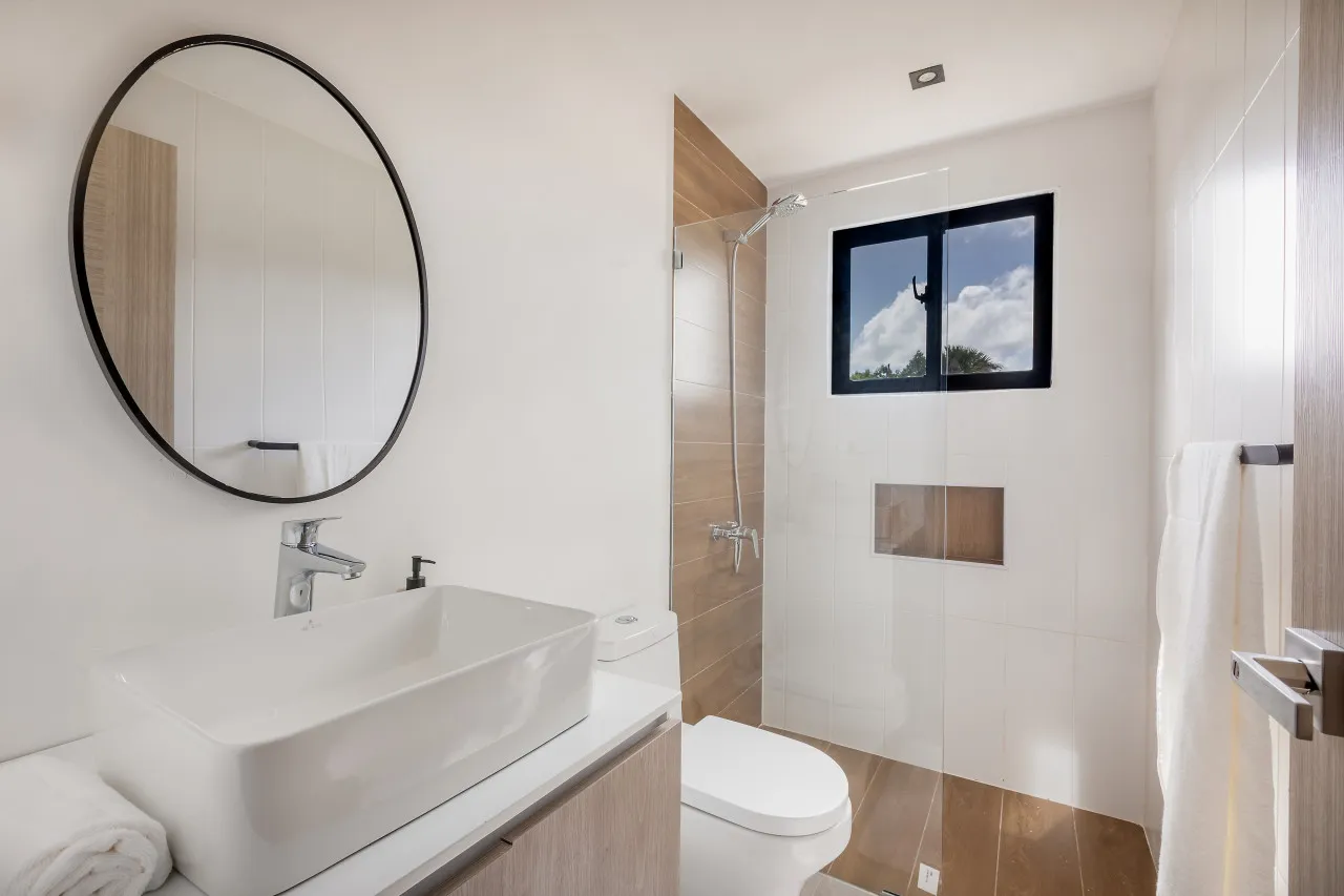 Hermoso apartamento en venta con acceso a la playa, en Punta Cana, República Dominicana