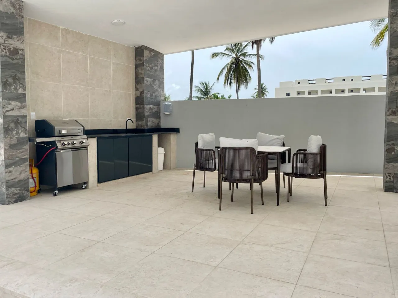Apartment for rent located in El Cortecito, the heart of Bávaro, the most popular tourist destination in the eastern part of the Dominican Republic.