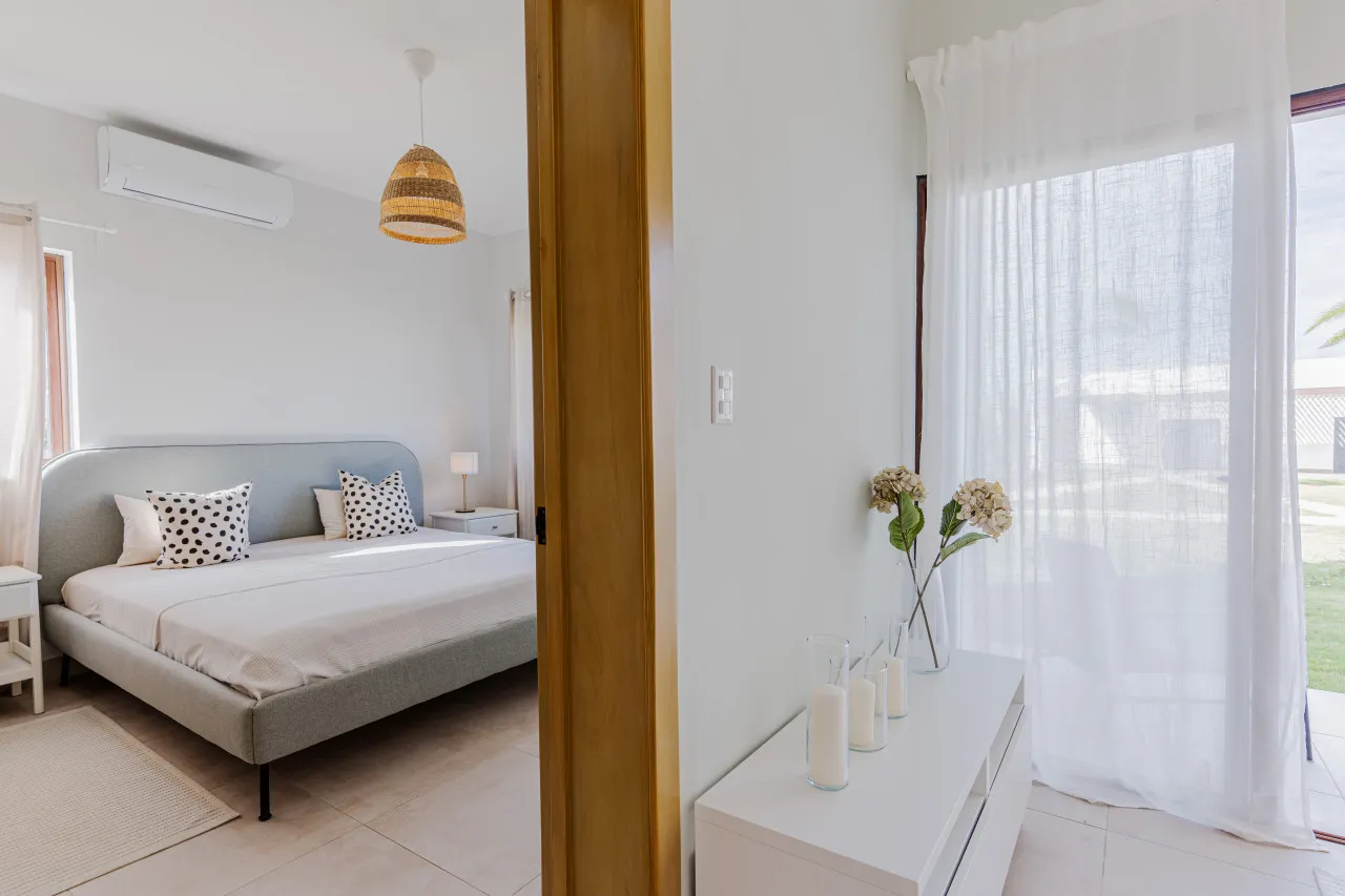 Se venden apartamentos únicos con acceso privado a la playa, con numerosas comodidades estilo club y una ubicación inmejorable. Precios inmejorables en Bávaro, Punta Cana, República Dominicana.