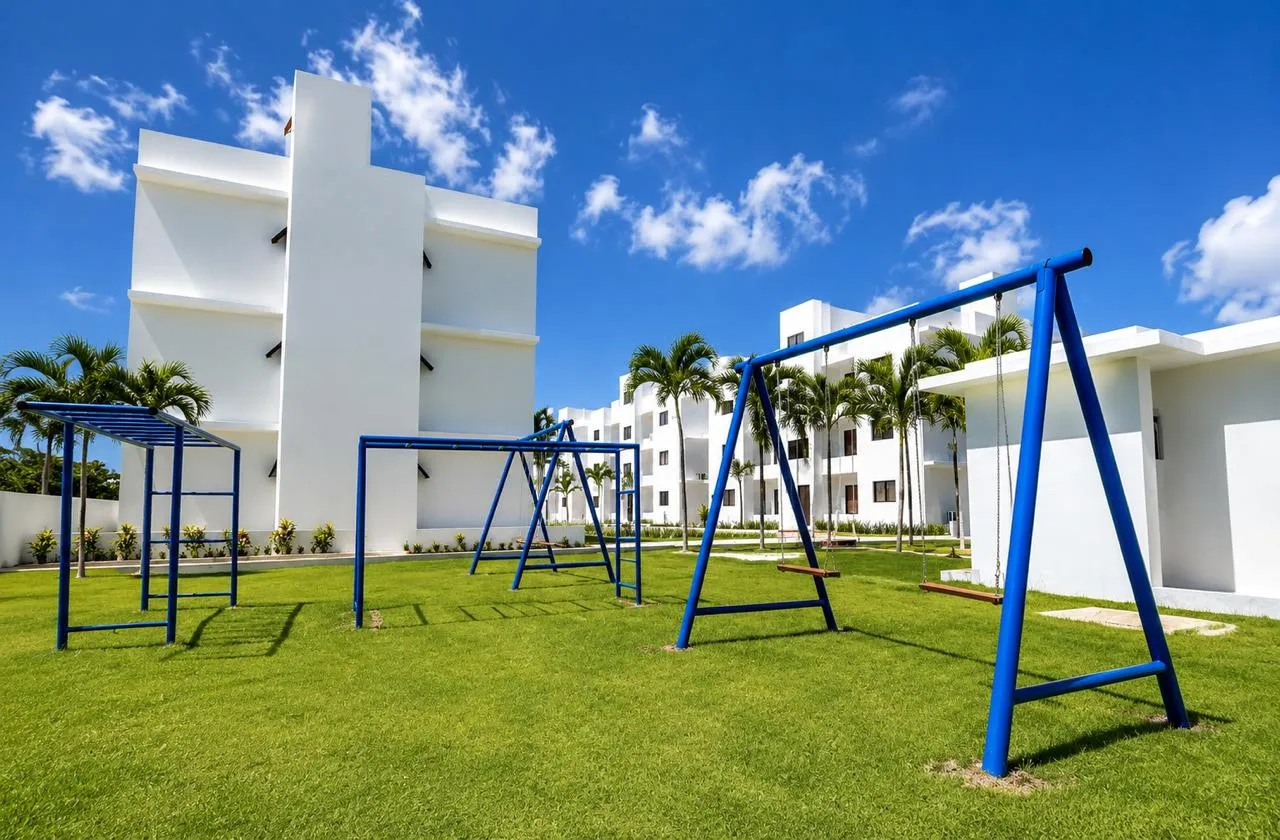Ready-to-move-in apartment in Bávaro - Punta Cana with 2 bedrooms, a 45 m² terrace, and a bathroom for USD $114,900. Ready for immediate occupancy, Airbnb Friendly. photo 2