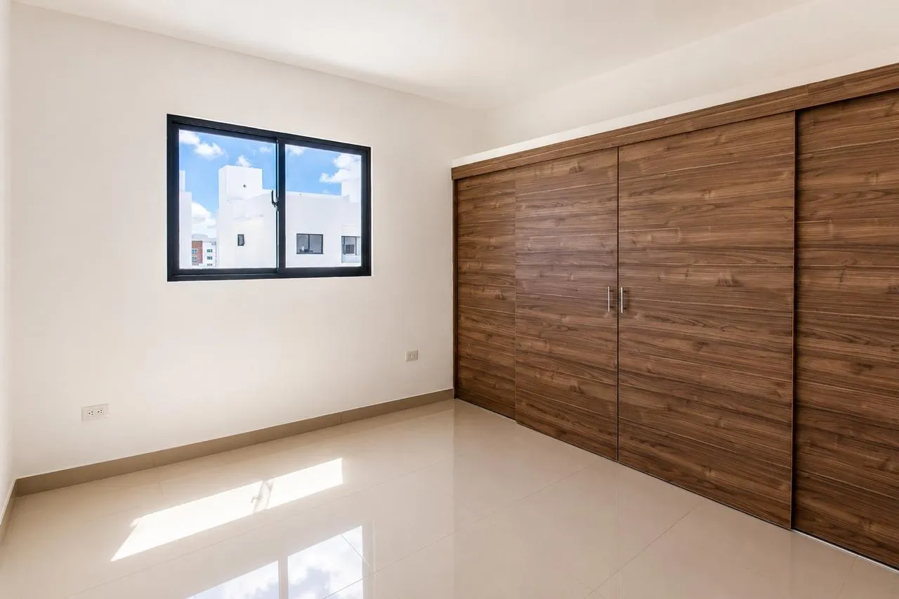 Ready-to-move-in apartment in Bávaro - Punta Cana with 2 bedrooms, a 45 m² terrace, and a bathroom for USD $114,900. Ready for immediate occupancy, Airbnb Friendly.
