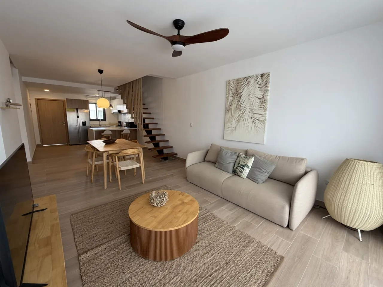 For Sale: 3-bedroom apartment in El Cortecito, Bávaro-Punta Cana with rooftop, jacuzzi, furnished and CONFOTUR Law, 12 minutes from the beach. photo 4