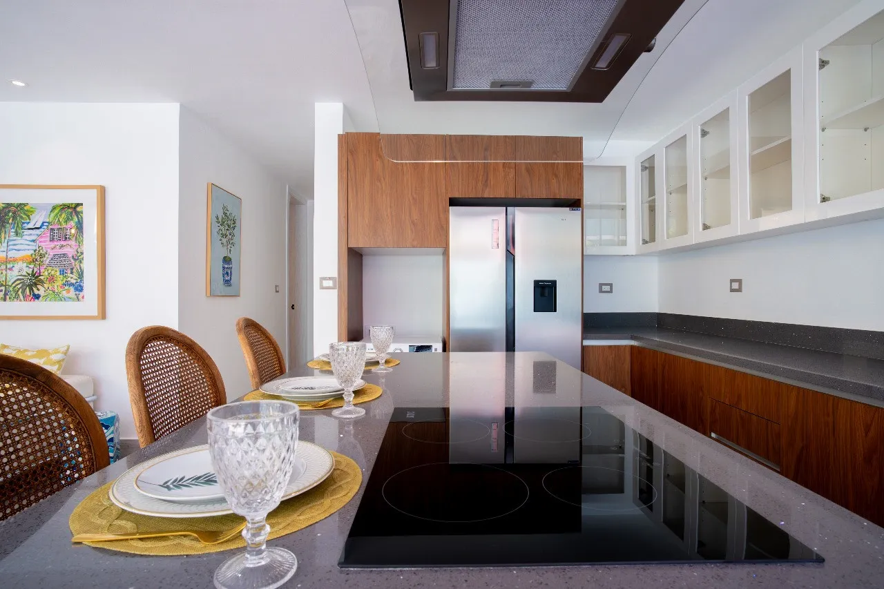 Se vende apartamento con jacuzzi privado y comodidades de lujo en Vista Cana – Bávaro, Punta Cana, República Dominicana.
