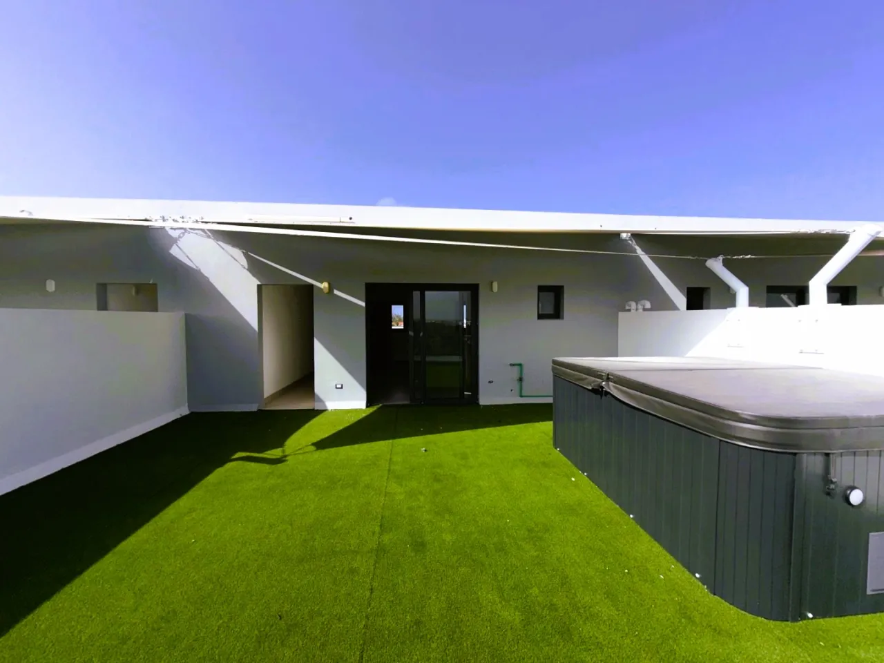 Penthouse de 3 habitaciones en El Cortecito, Bávaro. Con Rooftop y jacuzzi, amueblado ,ley CONFOTUR. A 12 min de la playa photo 2