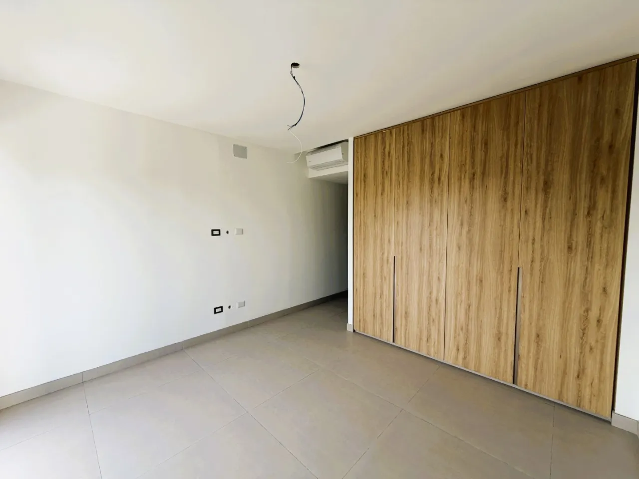 Penthouse de 3 habitaciones en El Cortecito, Bávaro. Con Rooftop y jacuzzi, amueblado ,ley CONFOTUR. A 12 min de la playa