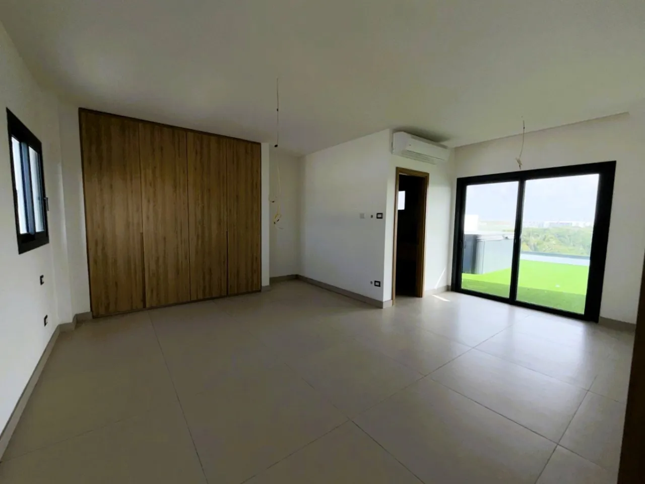 Penthouse de 3 habitaciones en El Cortecito, Bávaro. Con Rooftop y jacuzzi, amueblado ,ley CONFOTUR. A 12 min de la playa