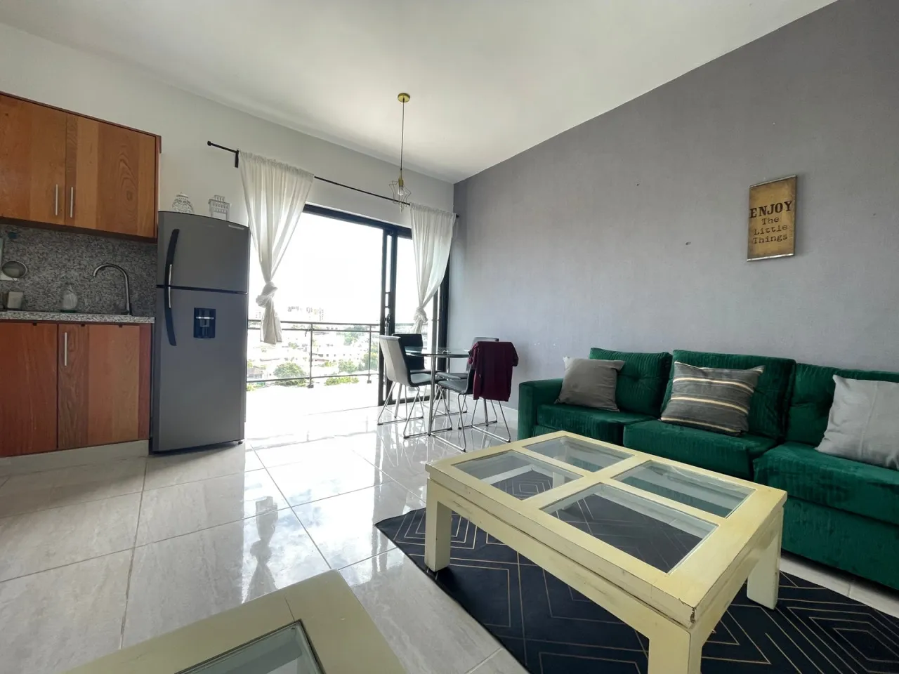 Moderno apartamento de 2 habitaciones en Julieta Morales con terraza photo 3