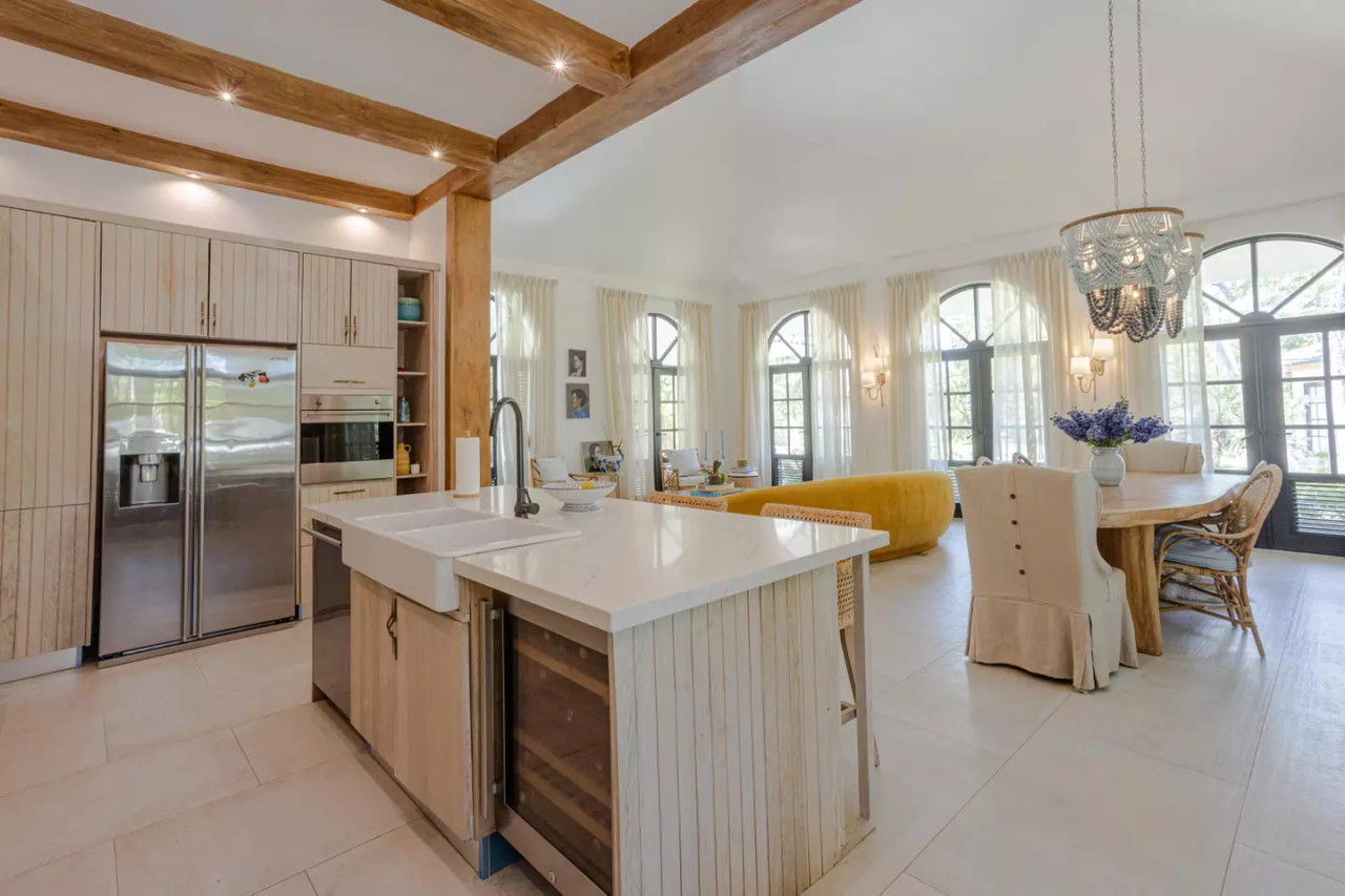 Stunning Villa in the exclusive gated community Sea Horse Ranch