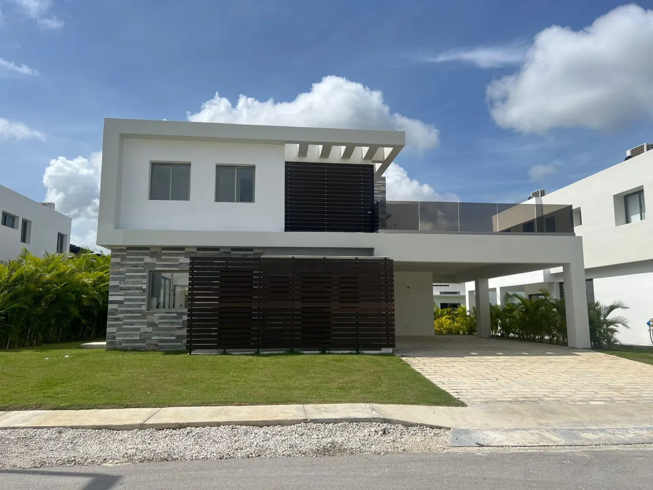 This beautiful project has one of the best locations in Bávaro PC!! image 2
