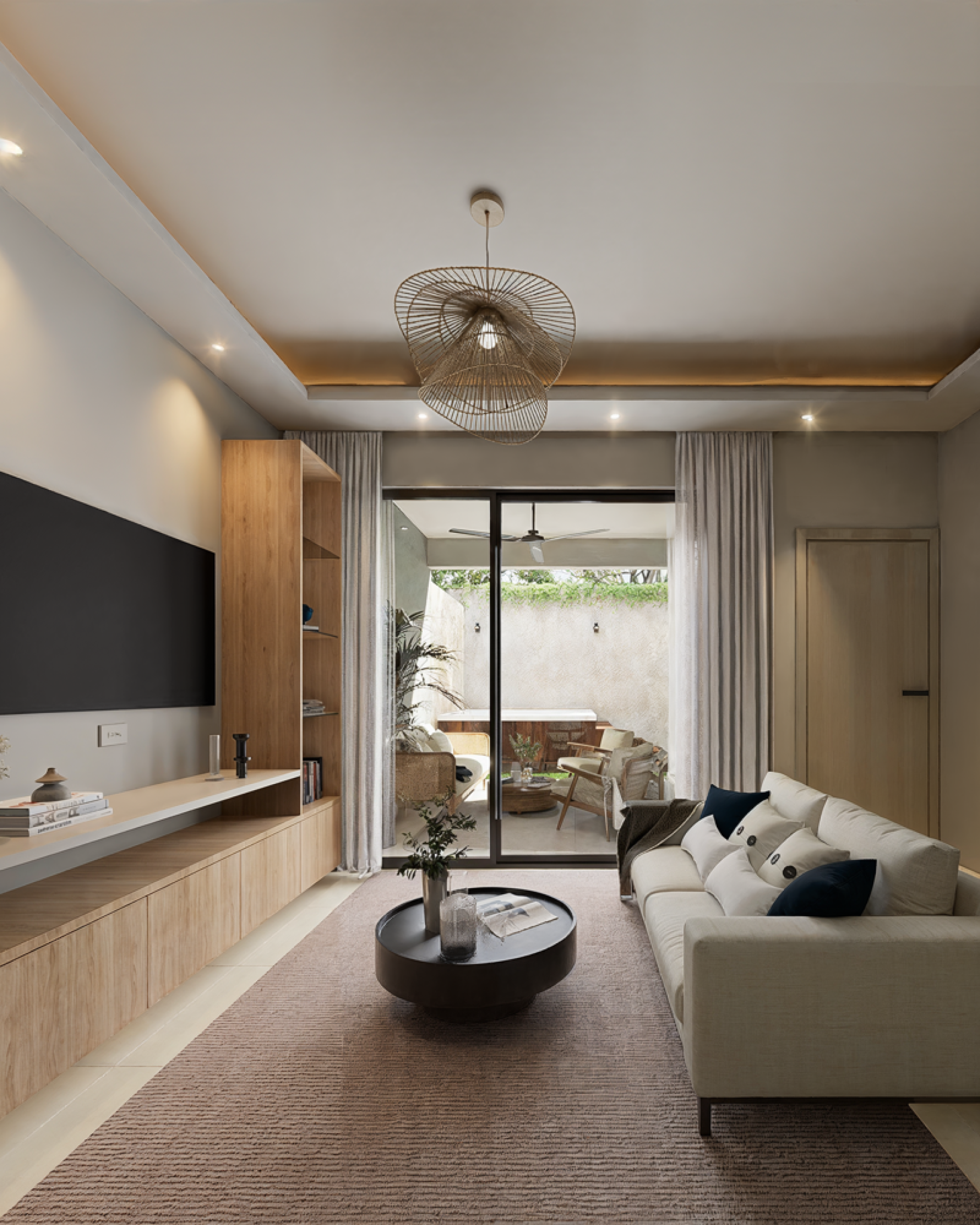 Project that combines elegance and functionality with a tropical environment image 7