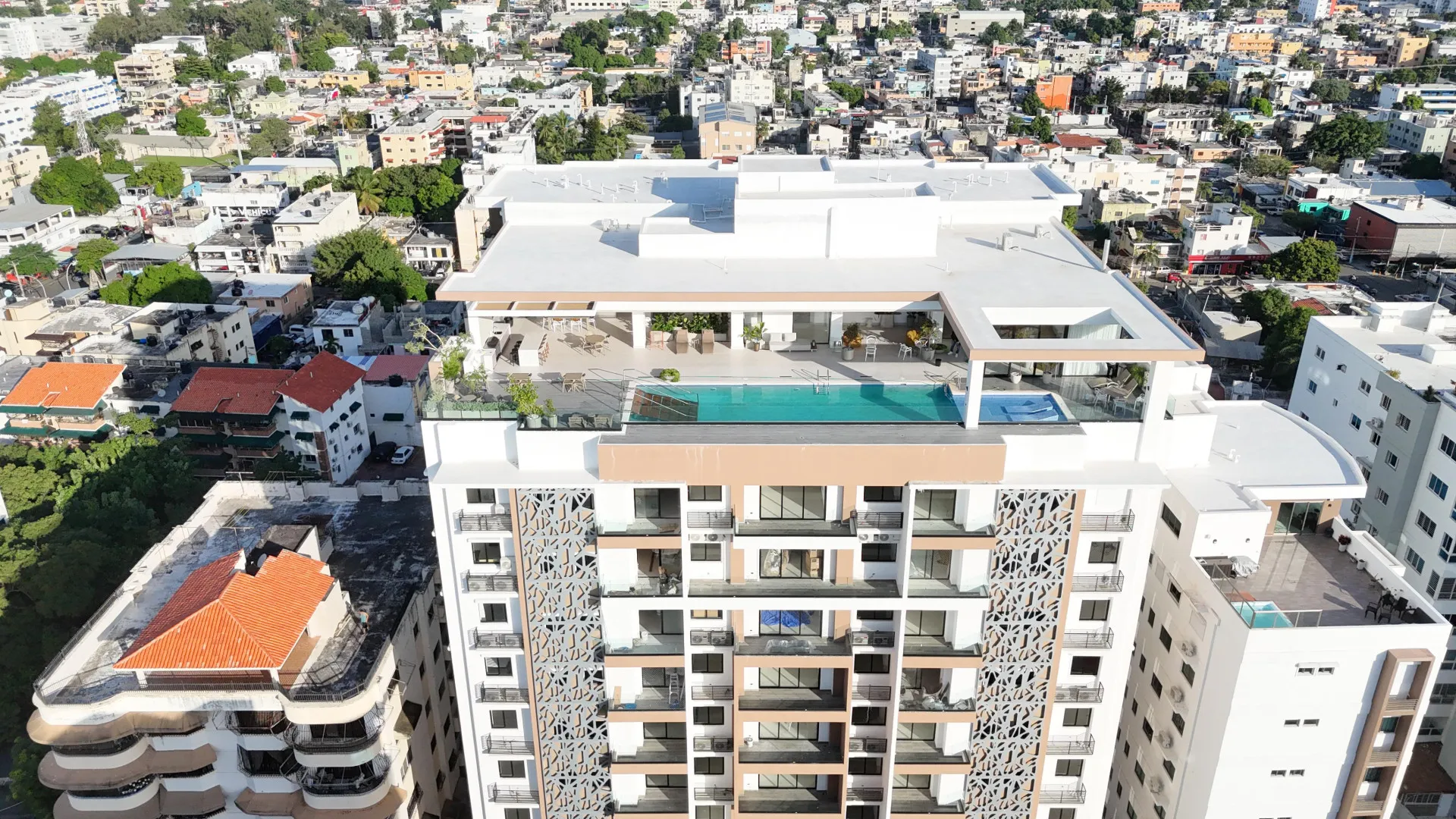 Brand new apartment in Evaristo Morales - For rent image 3