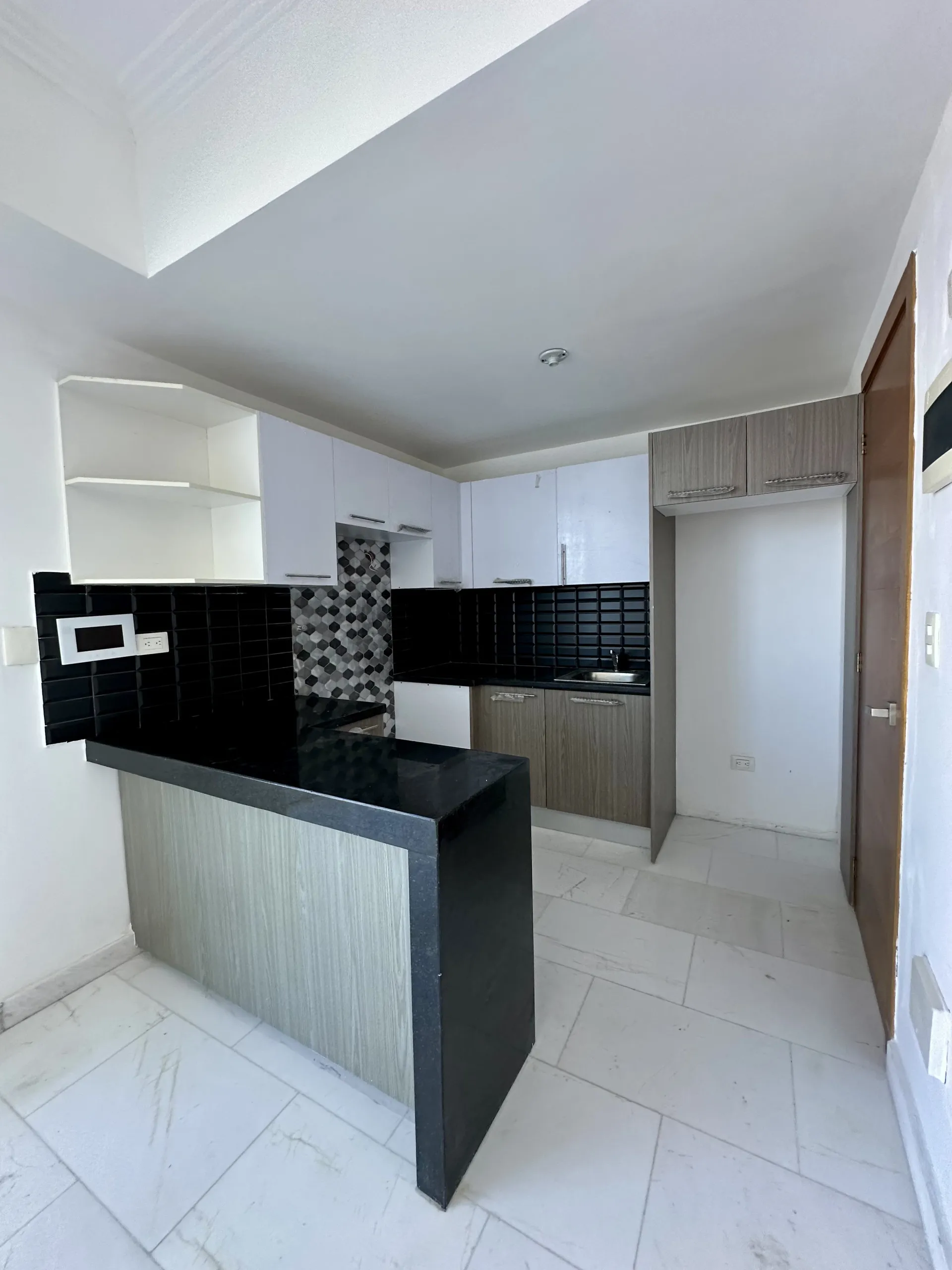 BRAND NEW LOFT - FOR SALE image 3
