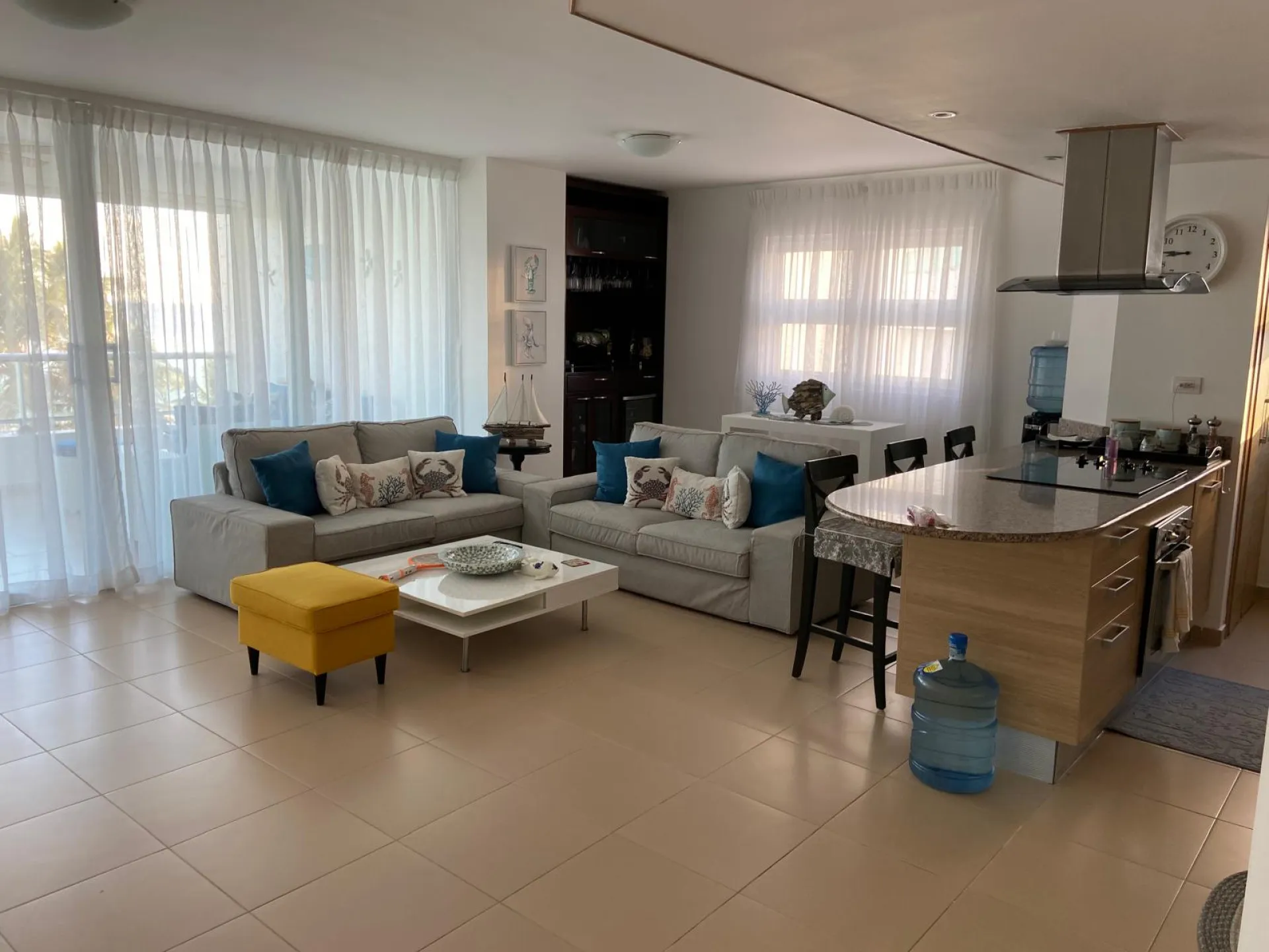 🏝️ Beachfront Luxury Apartment in Juan Dolio – Fully Furnished and Rental-Ready image 2
