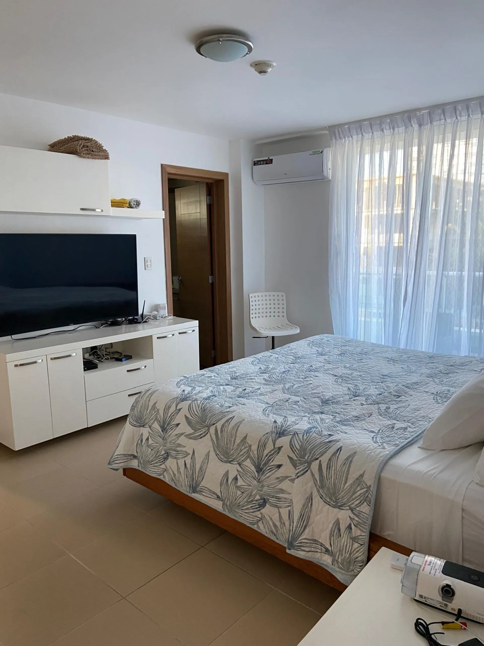 🏝️ Beachfront Luxury Apartment in Juan Dolio – Fully Furnished and Rental-Ready image 9