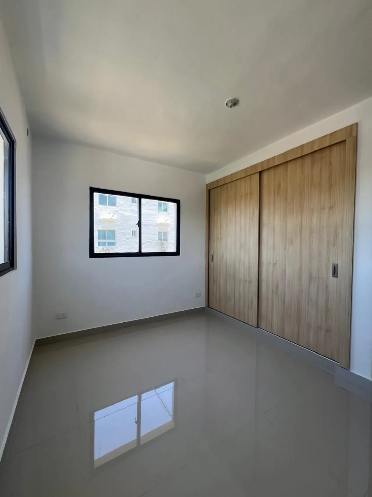 Santo Domingo Este, I am selling a 2-level penthouse, 4th floor. image 6
