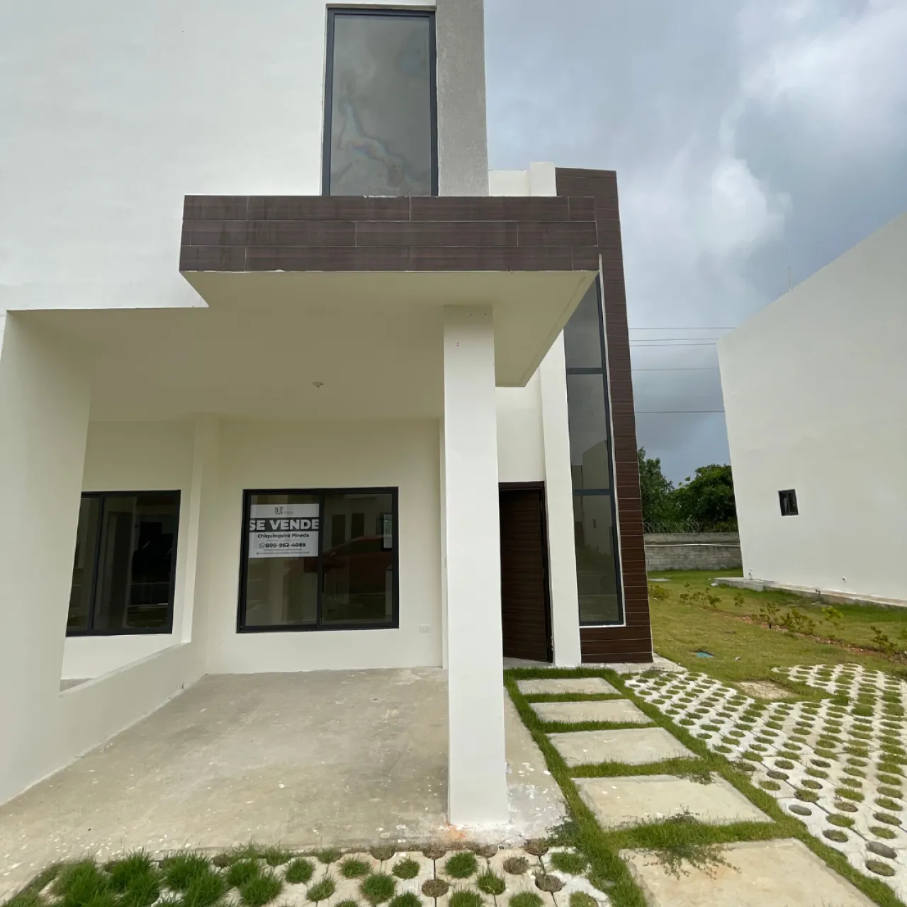 New townhouse for sale in Bávaro image 1