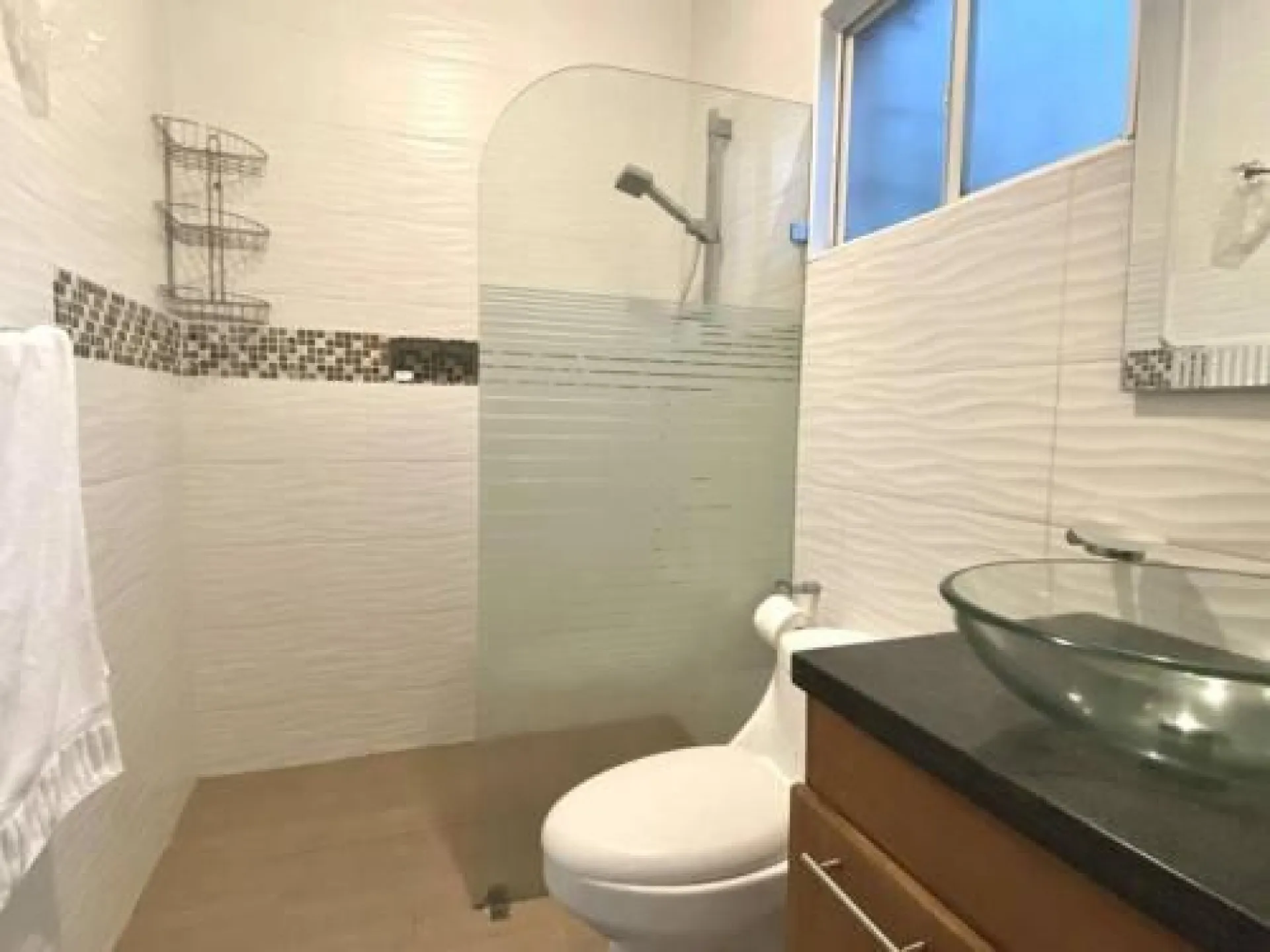 Unique opportunity: ready-to-move-in house in the Republic of Colombia image 16