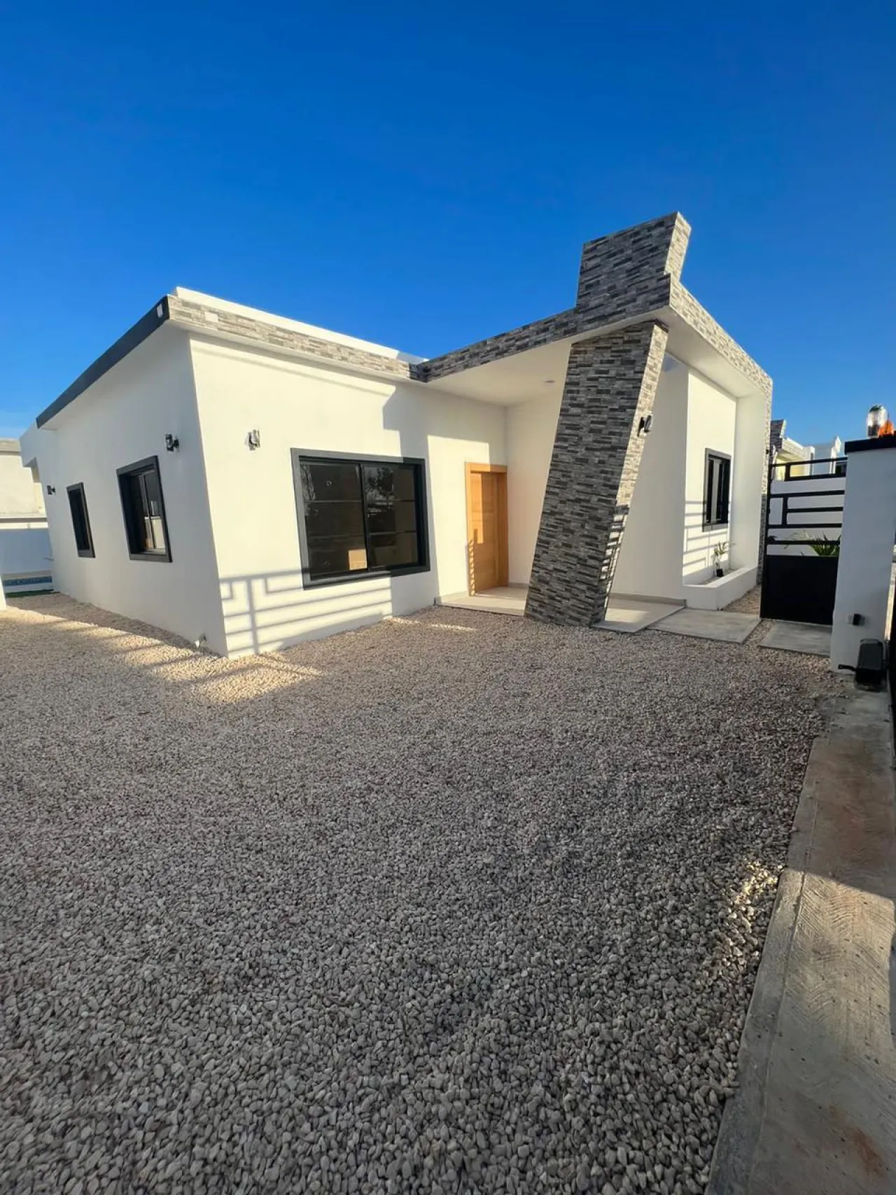 3 BR VILLA WITH POOL AND APPLIANCES AT BRISAS DE PUNTA CANA image 21