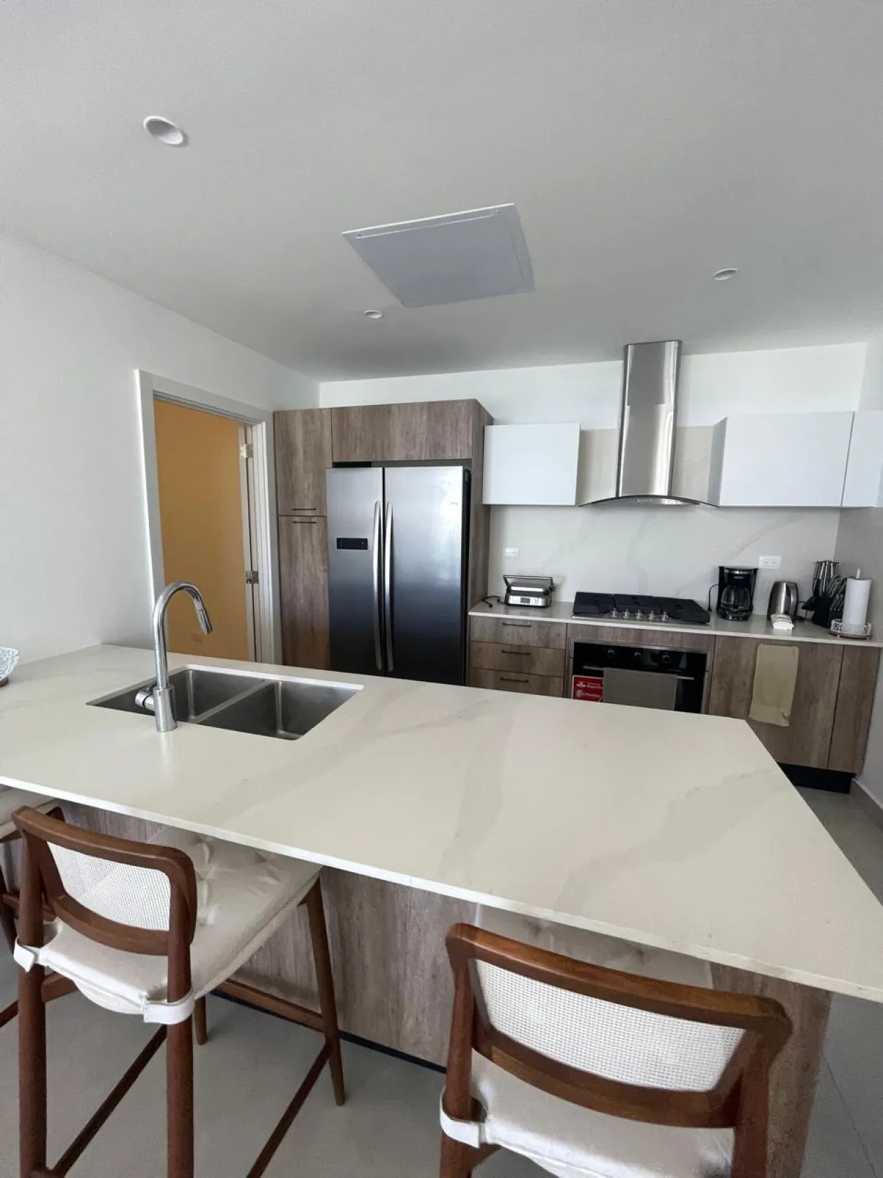 EXQUISITE 2BR CONDO AT LAS IGUANAS, CAP CANA image 5