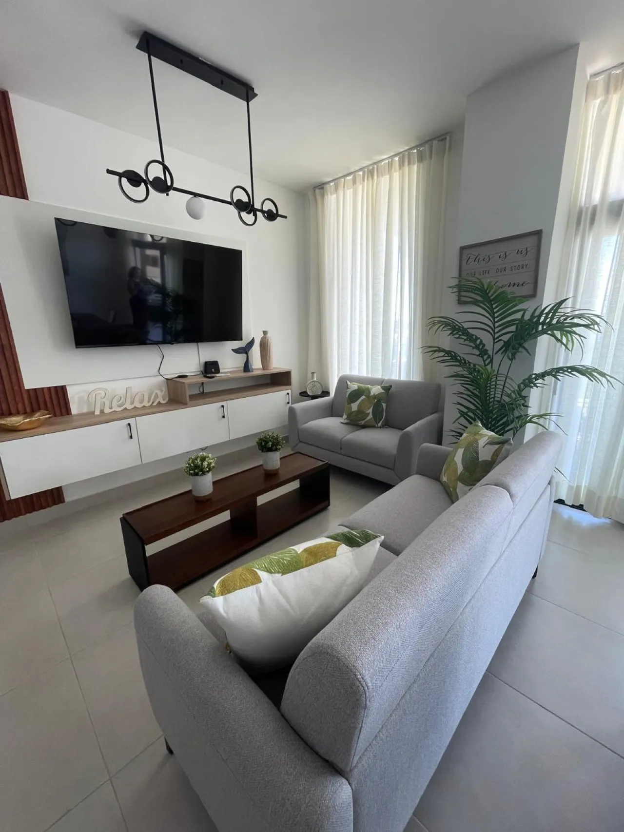 EXQUISITE 2BR CONDO AT LAS IGUANAS, CAP CANA image 4