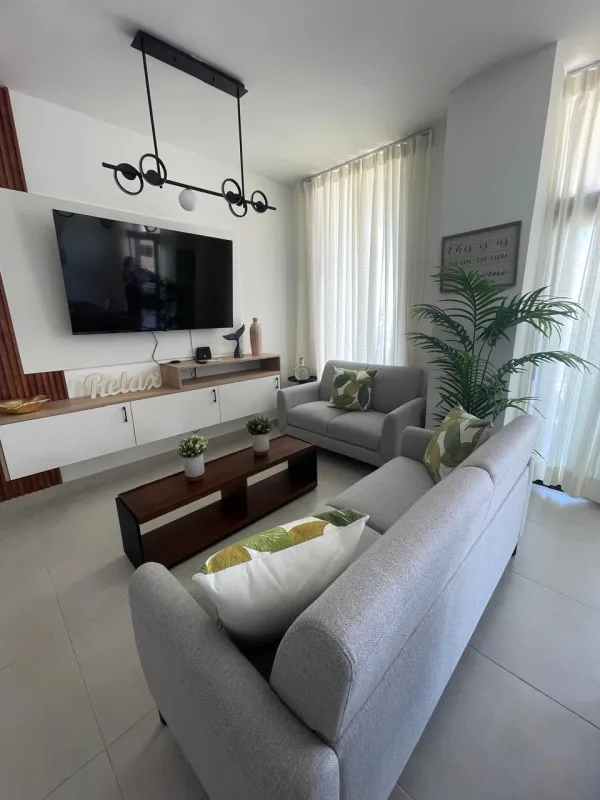 EXQUISITE 2BR CONDO AT LAS IGUANAS, CAP CANA