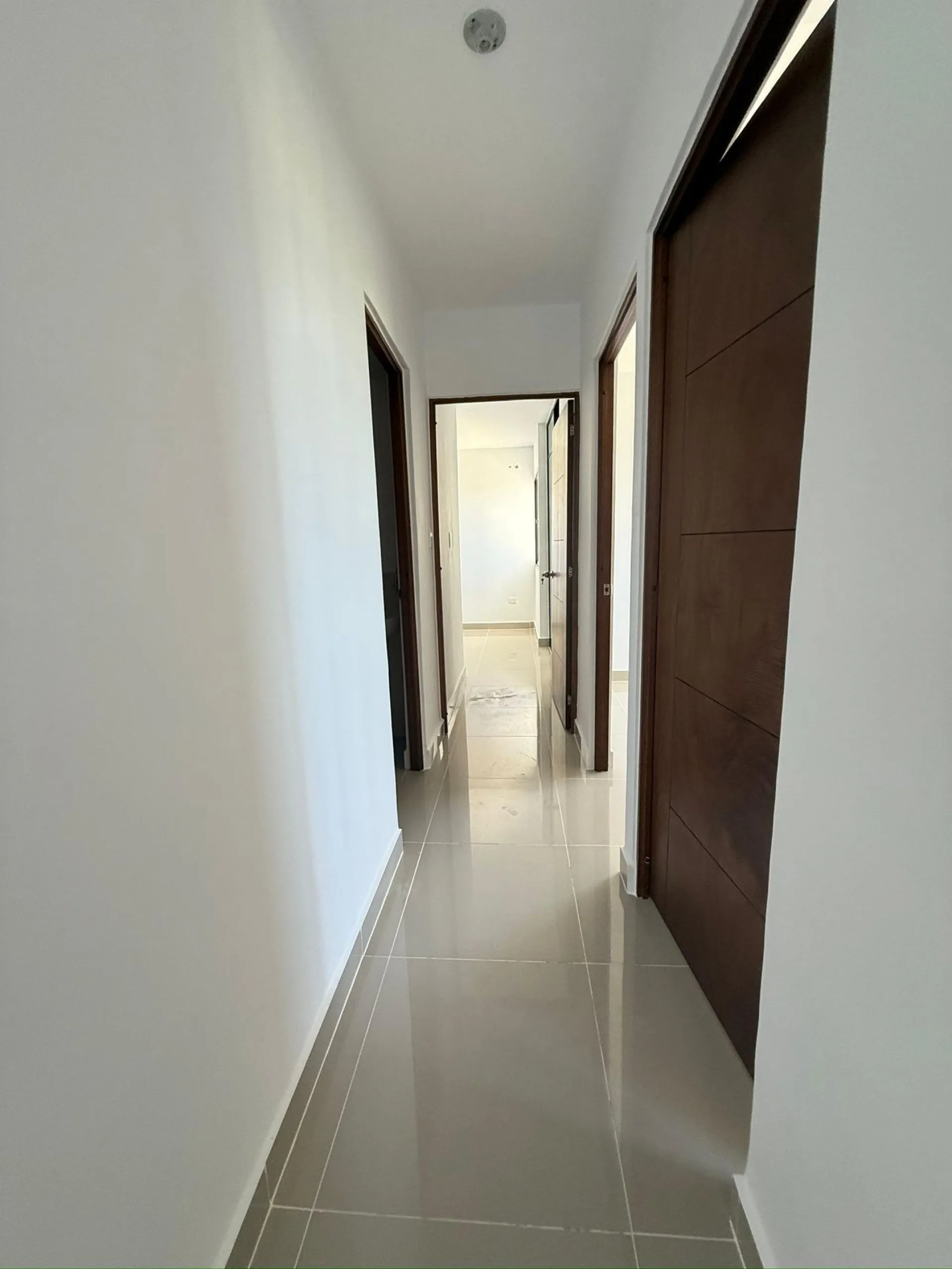 Spacious apartments in Santo Domingo Este image 15