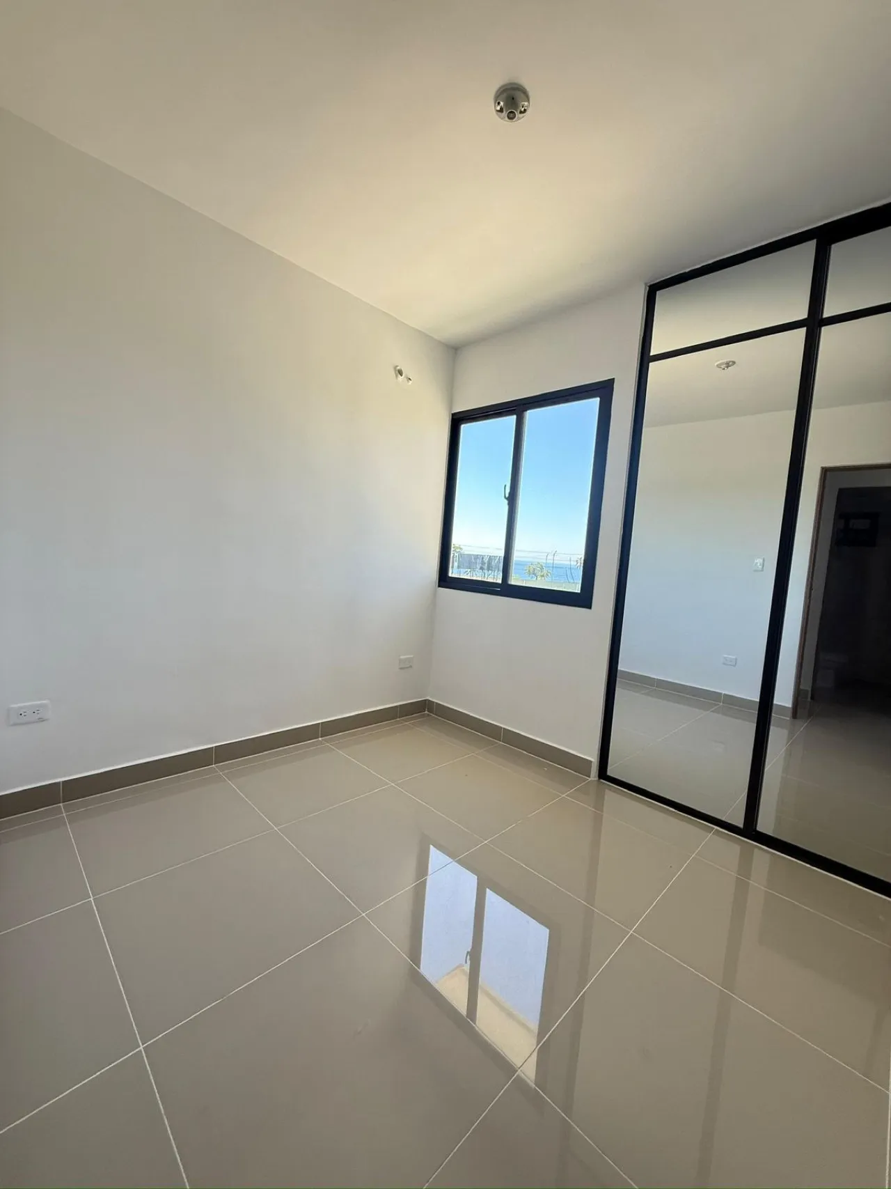 Spacious apartments in Santo Domingo Este image 25
