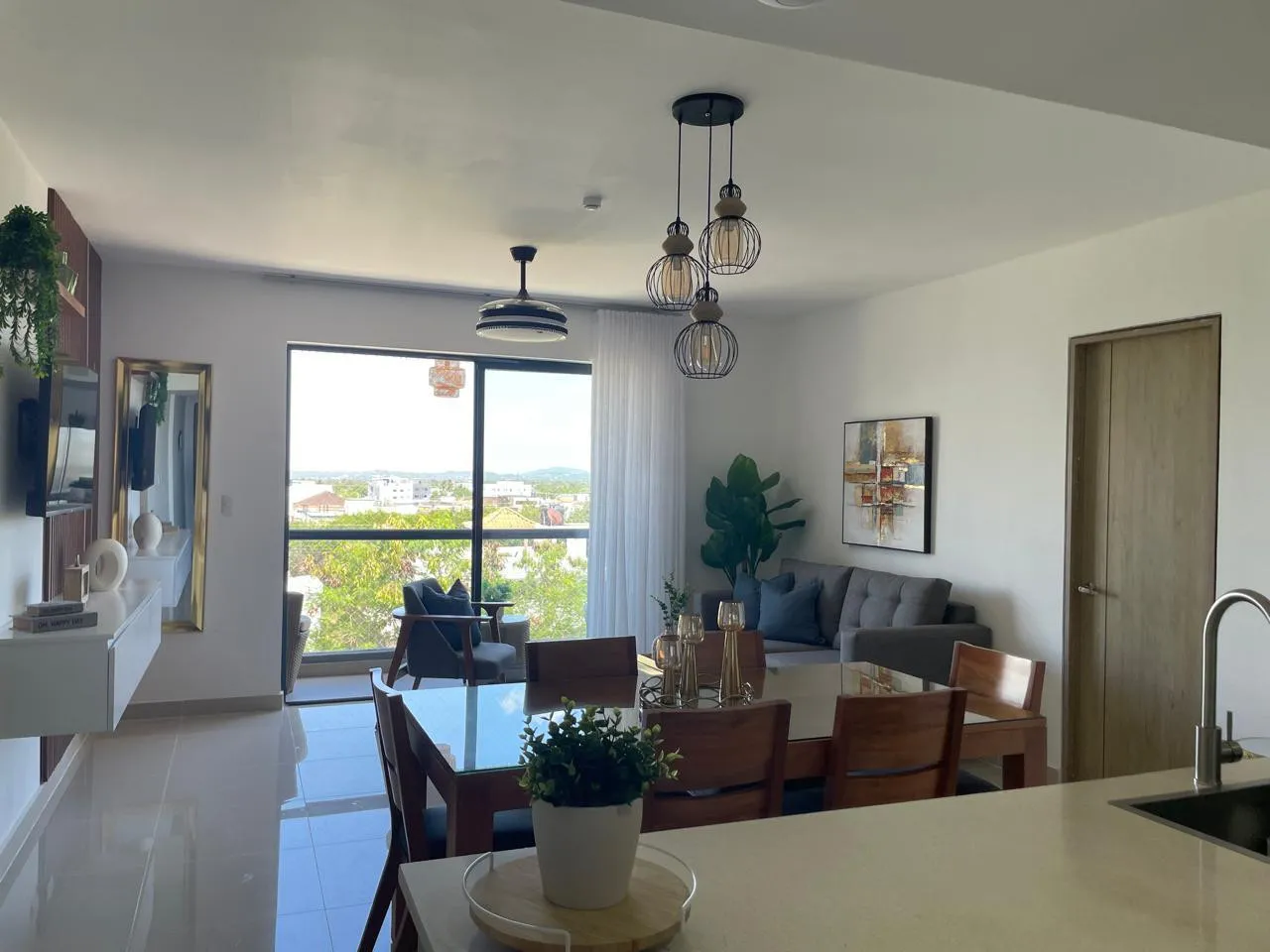 Beautiful 2 Bedroom Heart of Santiago image 2