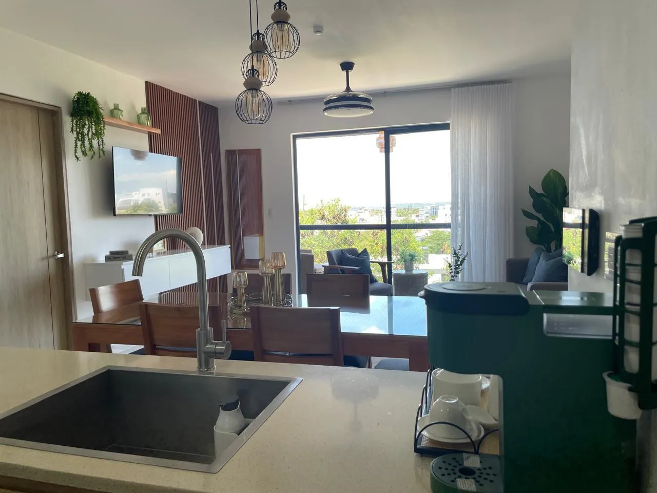 Beautiful 2 Bedroom Heart of Santiago image 4