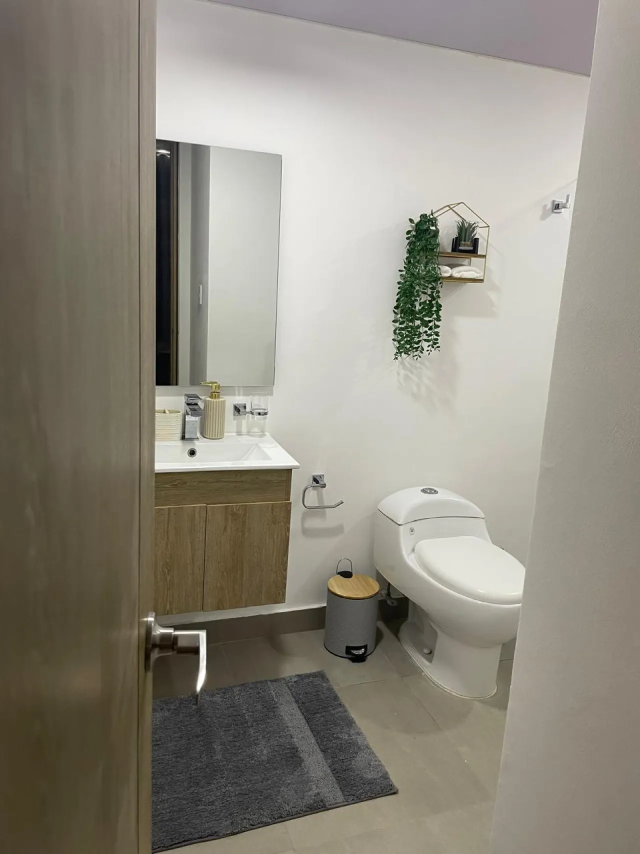 Beautiful 2 Bedroom Heart of Santiago image 6
