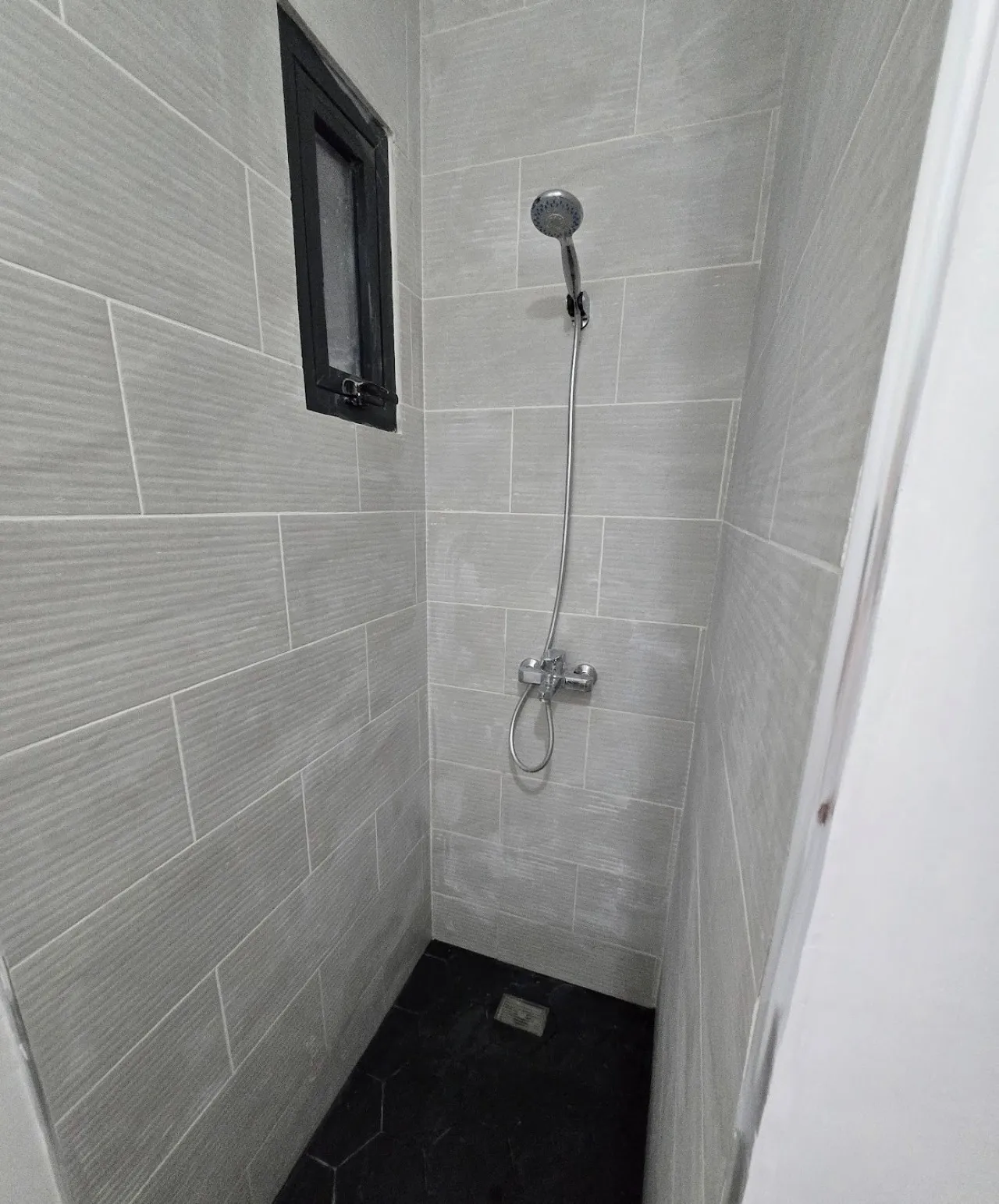 For Rent 3br/3bath Luxury Condo at PC Village image 35