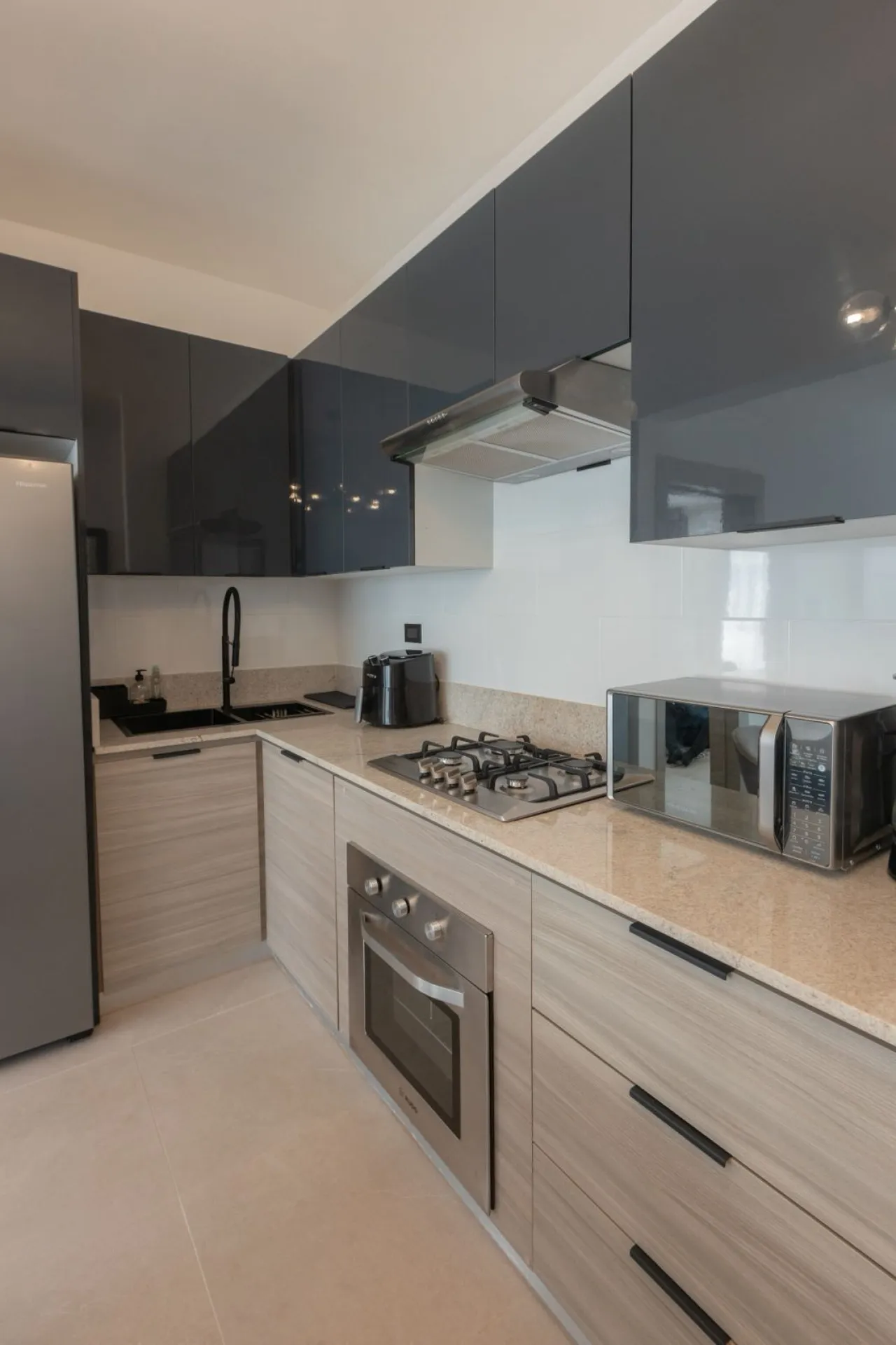 For Sale – 1-Bedroom Apartment with Rooftop Jacuzzi | Unique, Vista Cana image 4