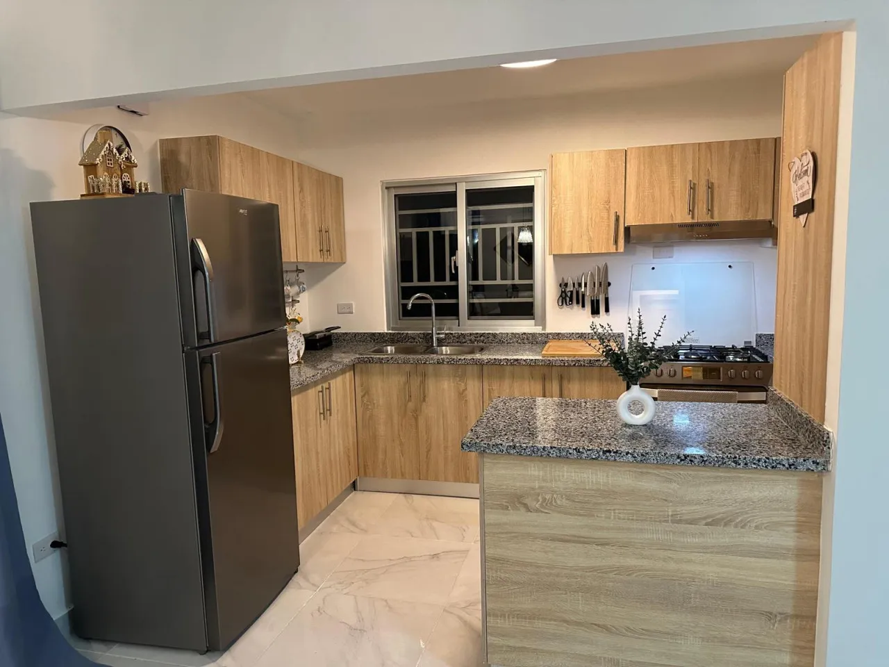 Fully Furnished 2 bedroom villa for rent image 9