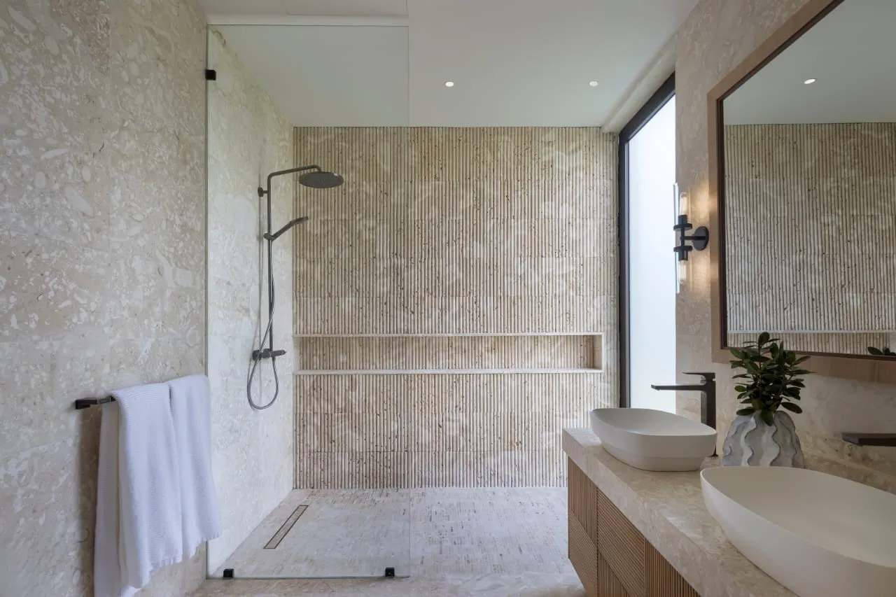 Luxurious and spacious villa in Cap Cana image 1