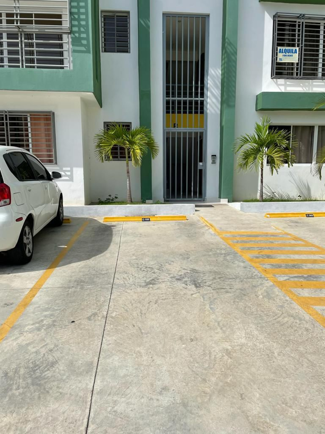 Apartment for sale in Jacobo Majluta