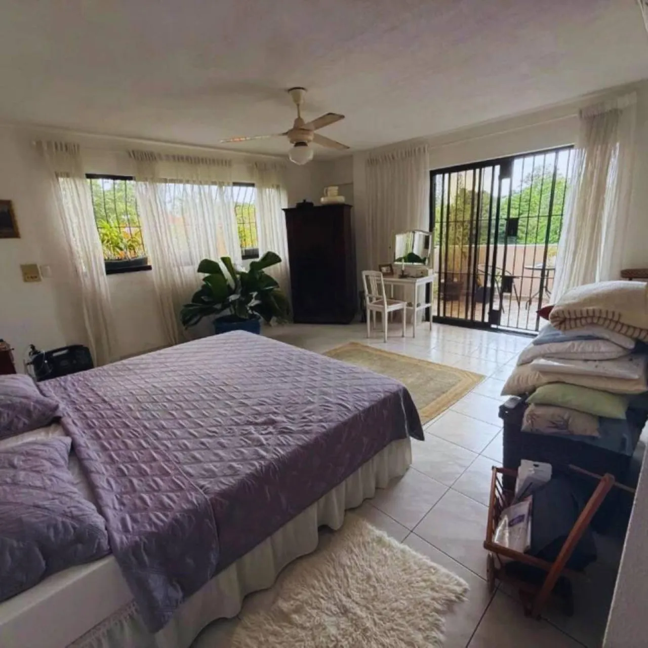 House for Sale in the Exclusive Area of Arroyo Hondo II