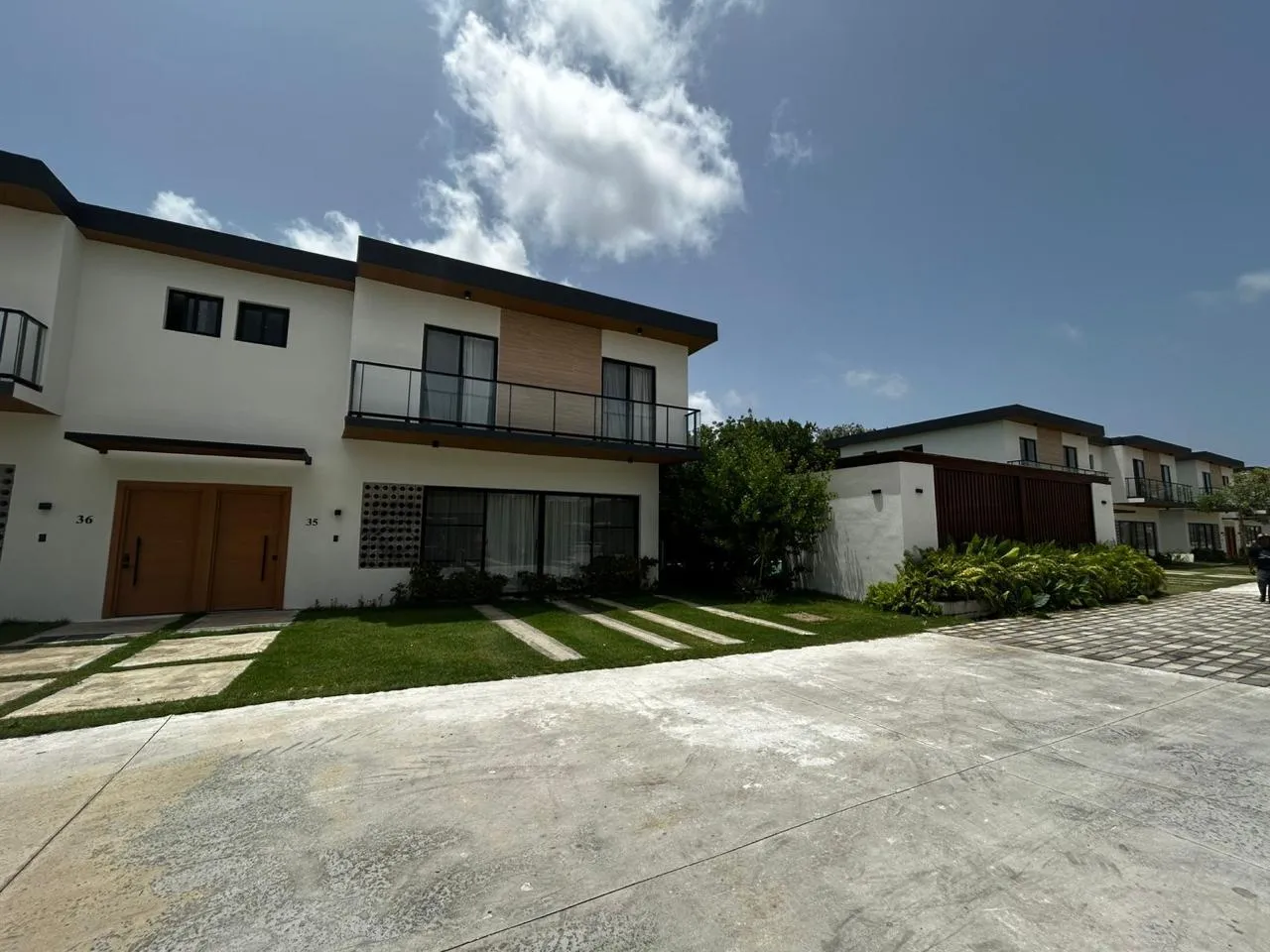 Welcome to your refuge in—vista cana rcrd