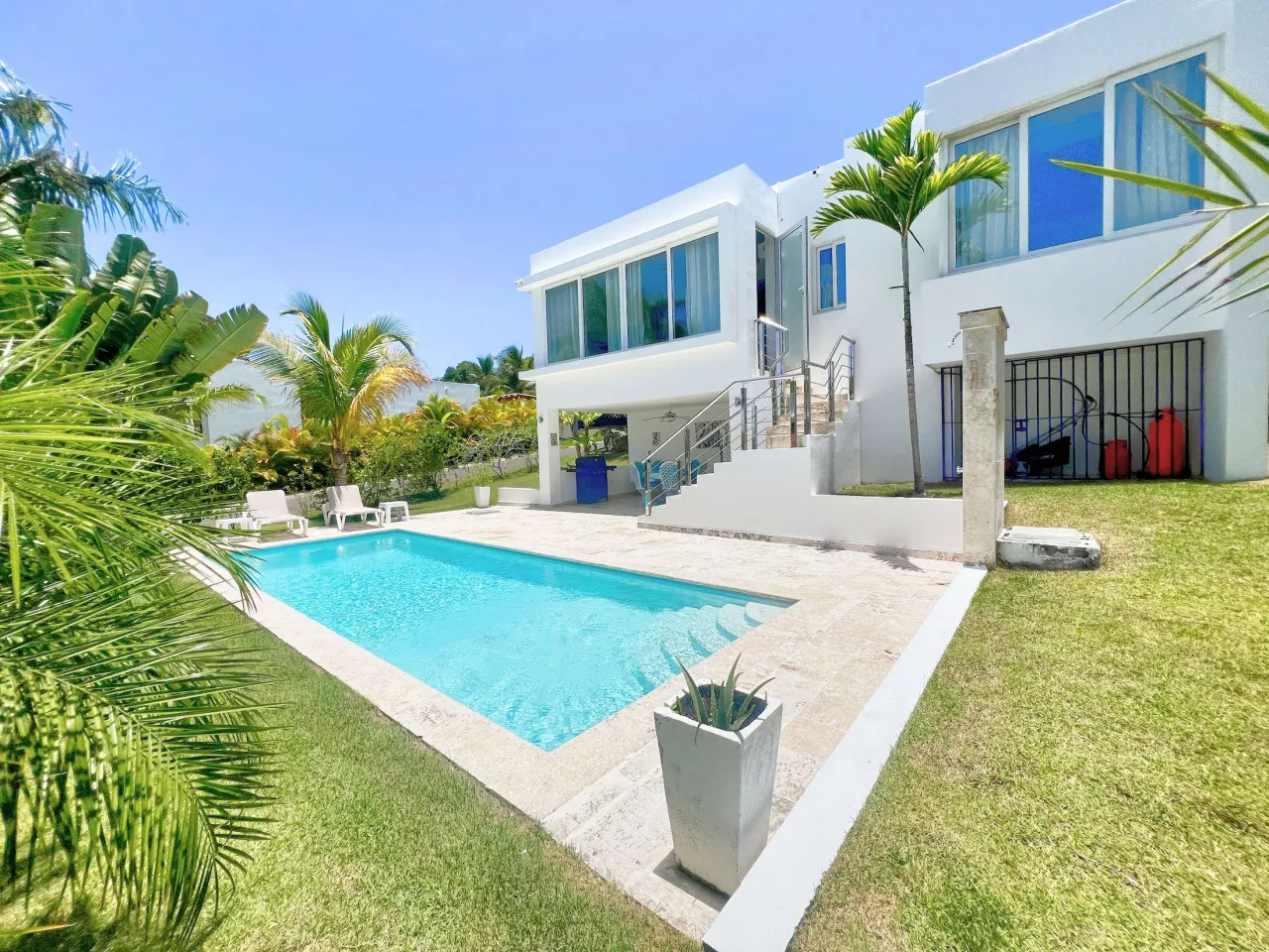 Charming 3-Bedroom Villa with Solar Panels Near Cabarete