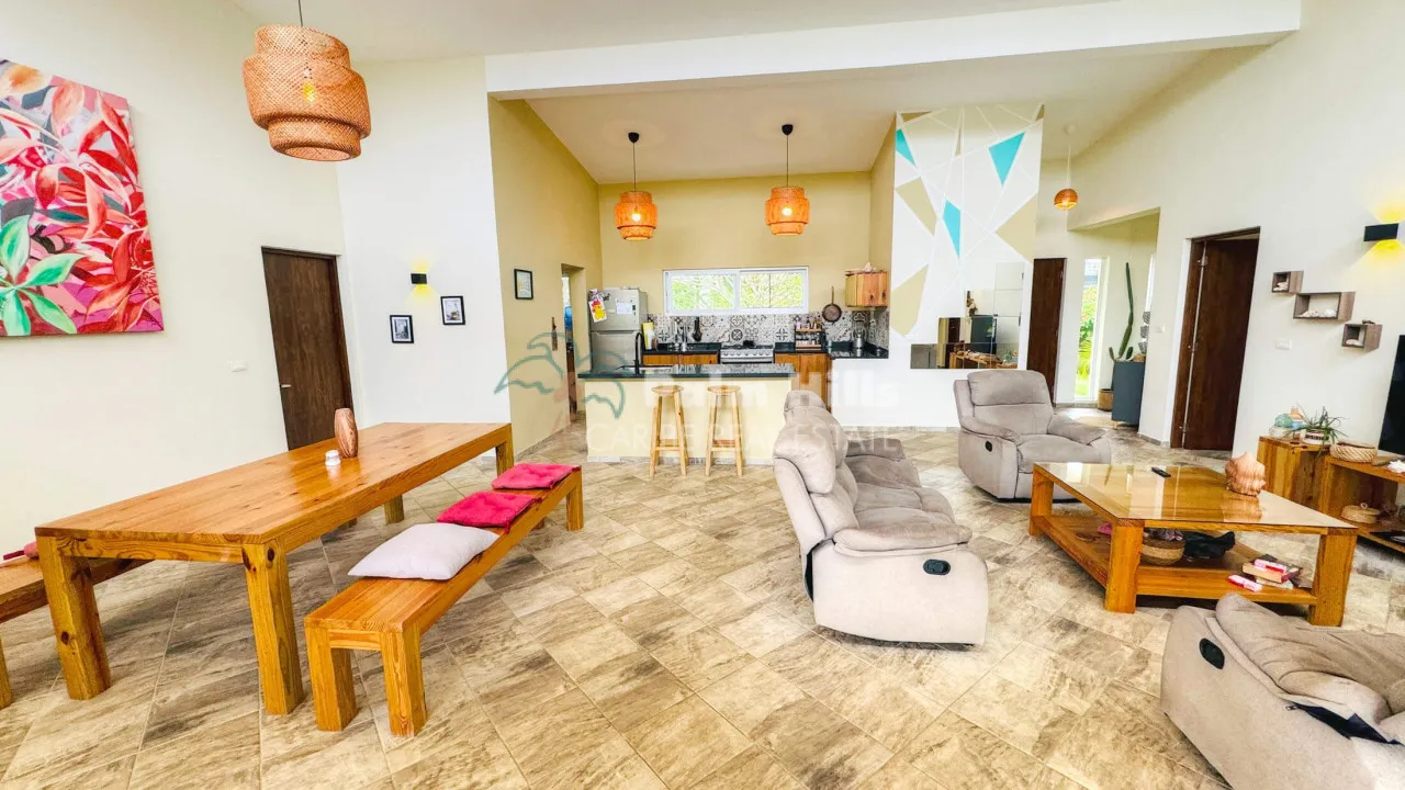 Tropical 3-Bedroom Home Steps from the Beach