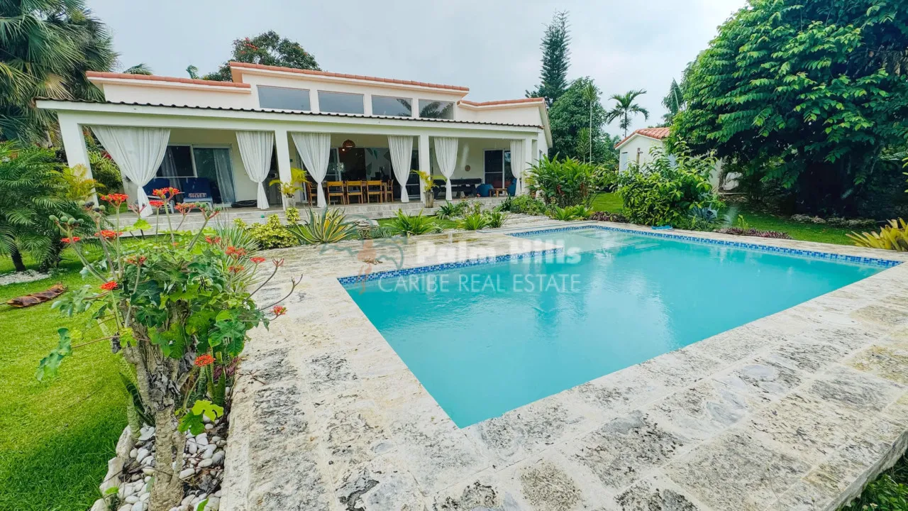 Tropical 3-Bedroom Home Steps from the Beach