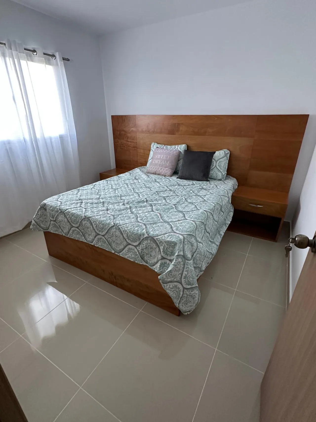 Modern Fully Furnished 2-Bedroom Apartment for Rent – Epic Residences, Bávaro – Punta Cana